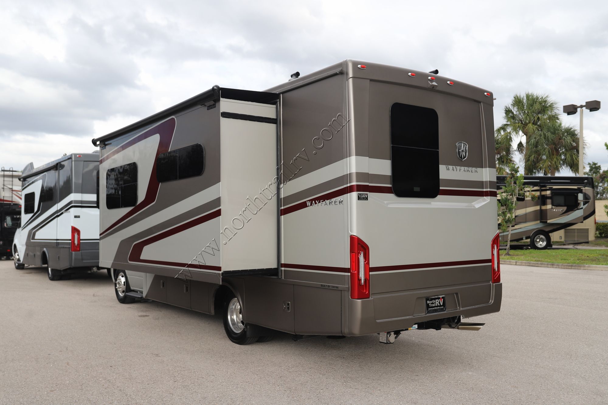 New 2024 Tiffin Motor Homes Wayfarer 25RW Class C  For Sale