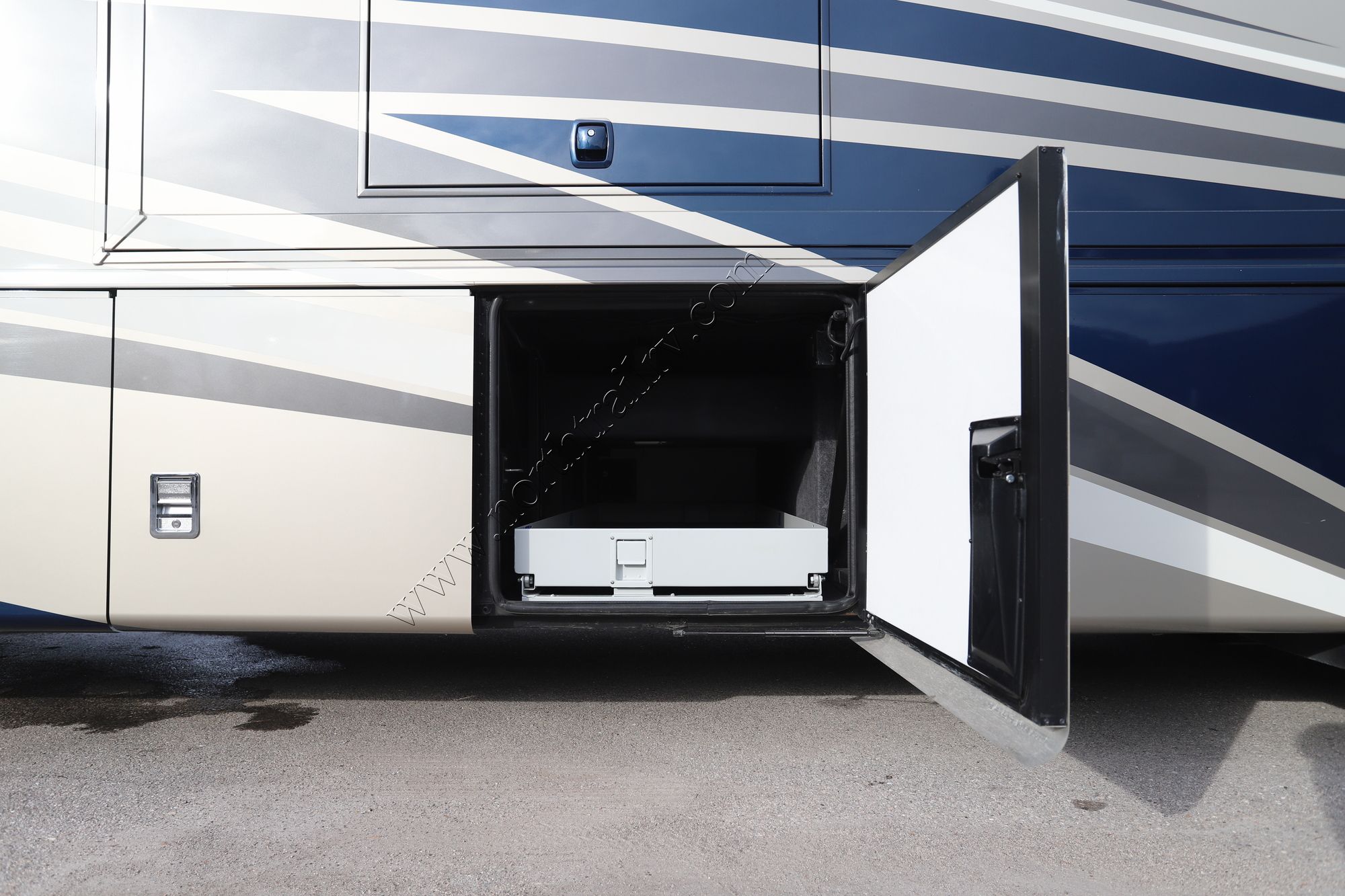 Used 2020 Newmar Ventana 4362 Class A  For Sale