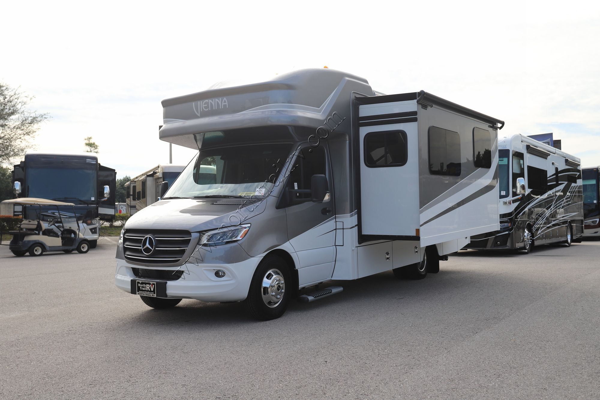 New 2024 Renegade Rv Vienna 25VRMC Class C  For Sale