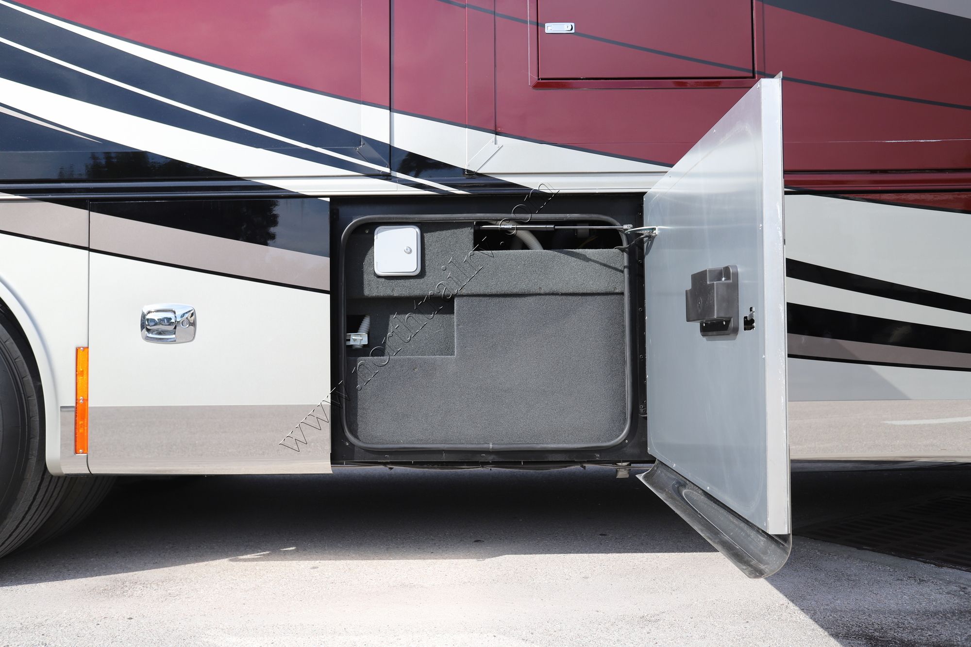 New 2024 Tiffin Motor Homes Allegro Bus 40IP Class A  For Sale