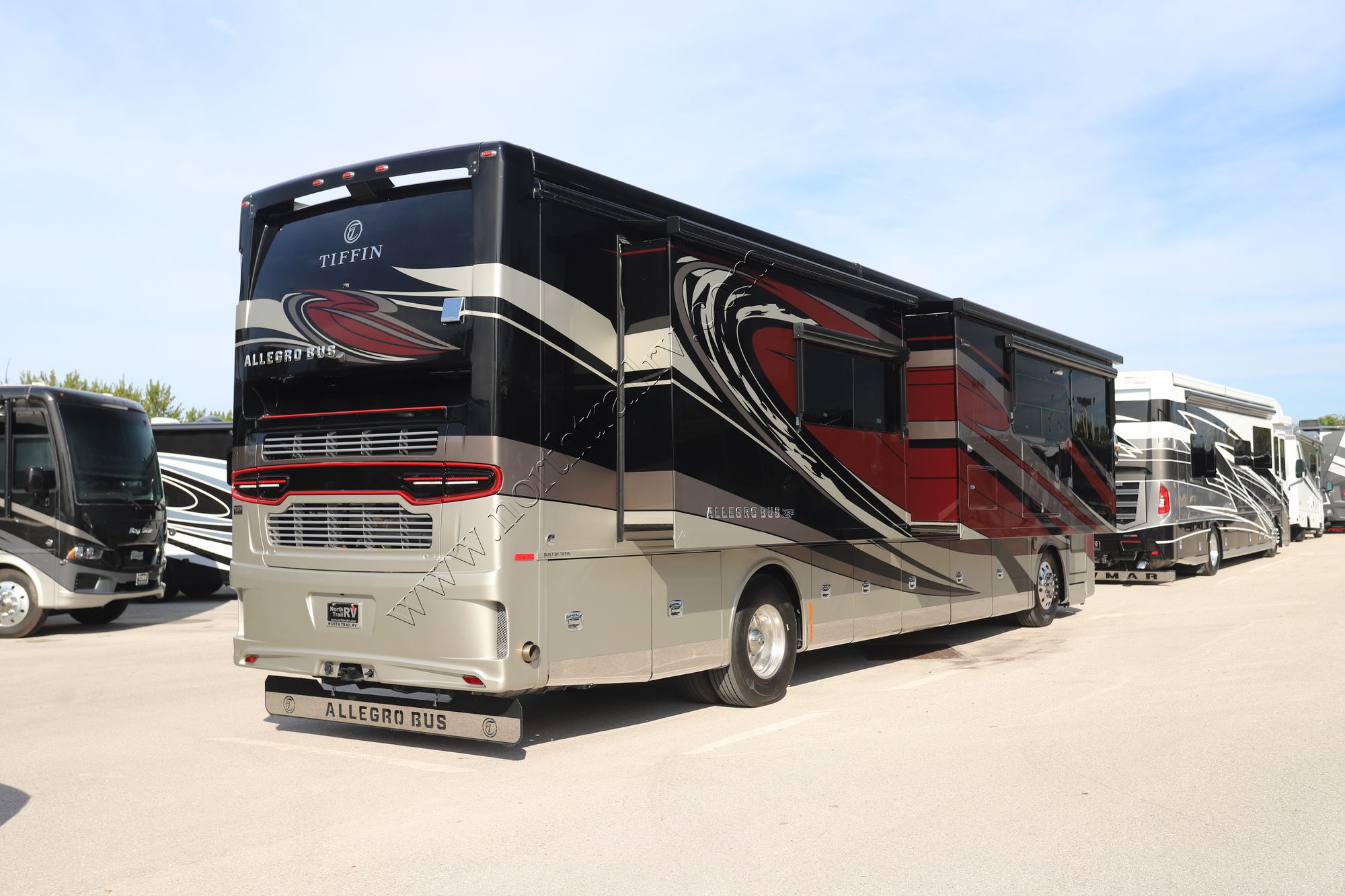 New 2024 Tiffin Motor Homes Allegro Bus 40IP Class A  For Sale