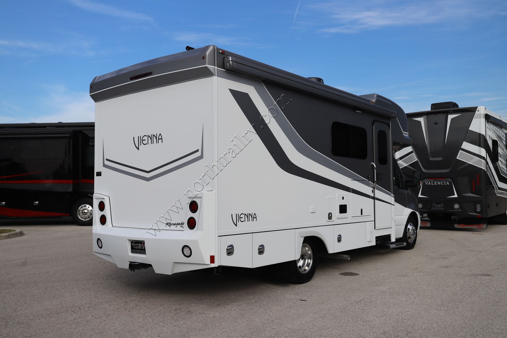 New 2024 Renegade Rv Vienna 25VRMC Class C  For Sale