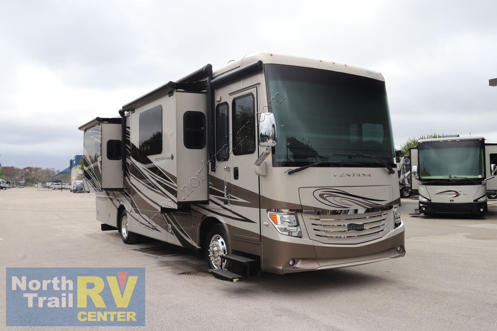 Used 2018 Newmar Ventana 3407 Class A  For Sale