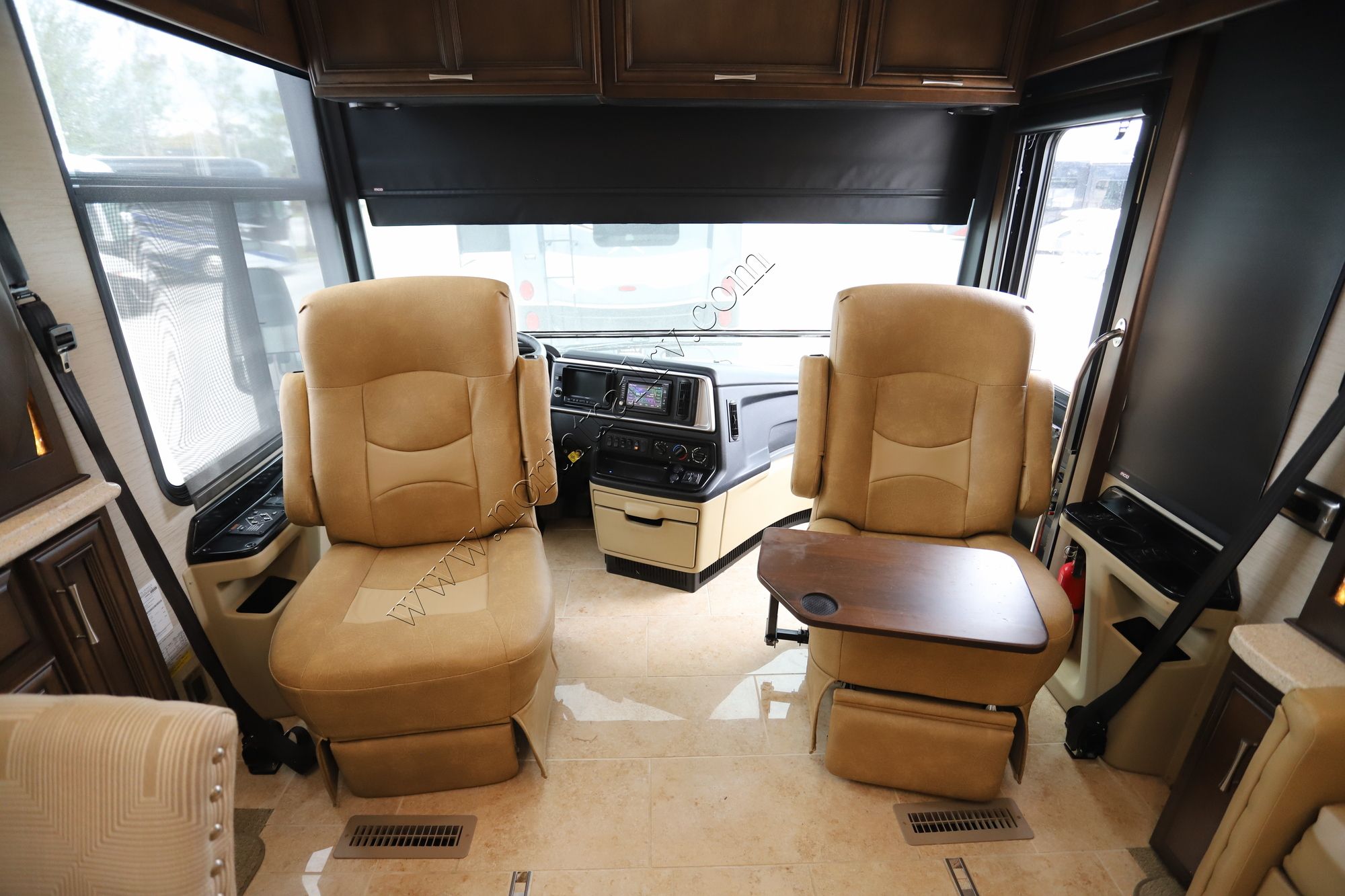 Used 2018 Newmar Ventana 3407 Class A  For Sale