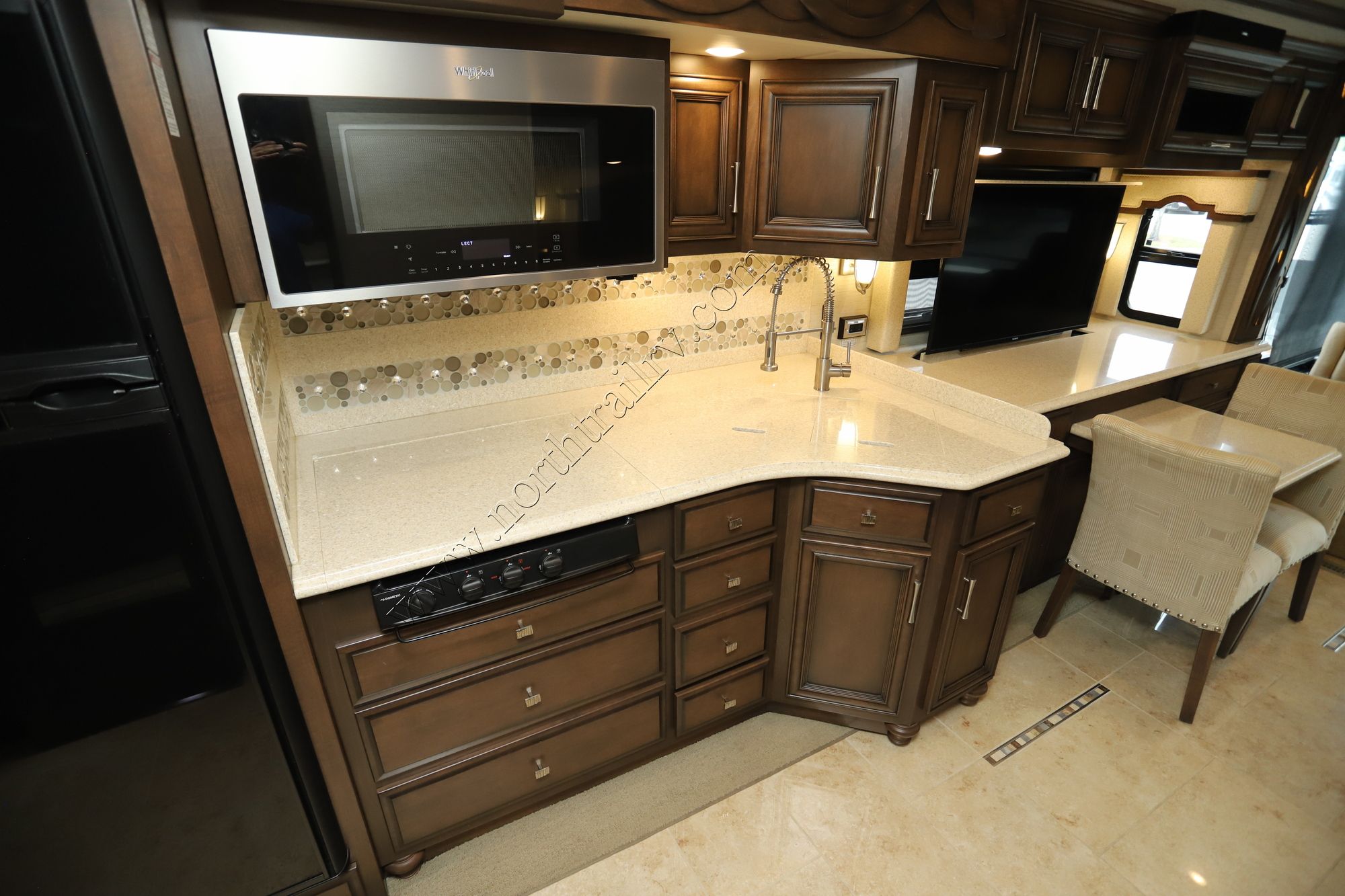 Used 2018 Newmar Ventana 3407 Class A  For Sale