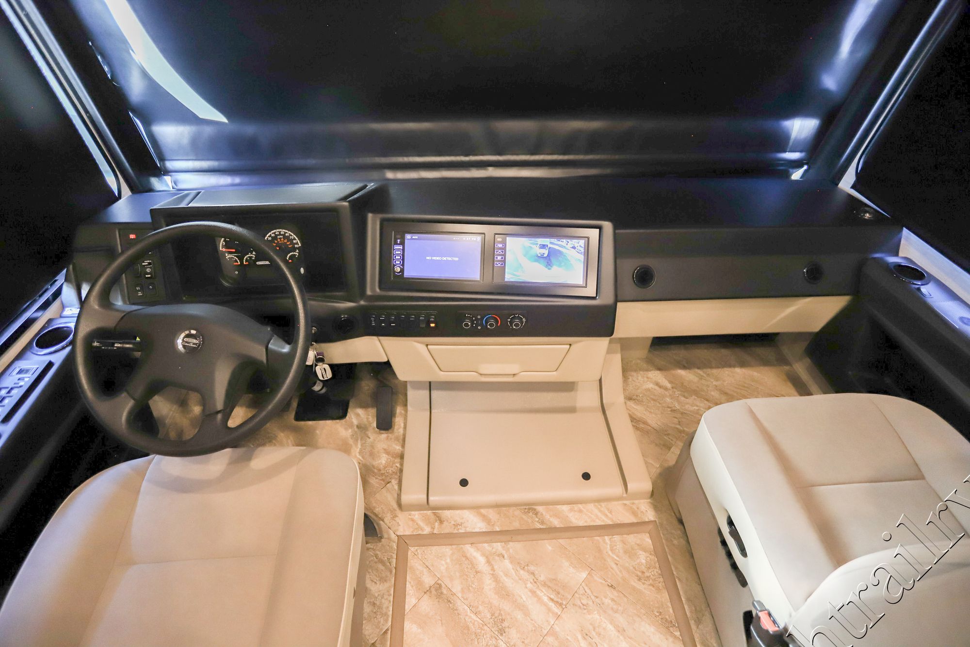Used 2023 Newmar Canyon Star 3947 Class A  For Sale