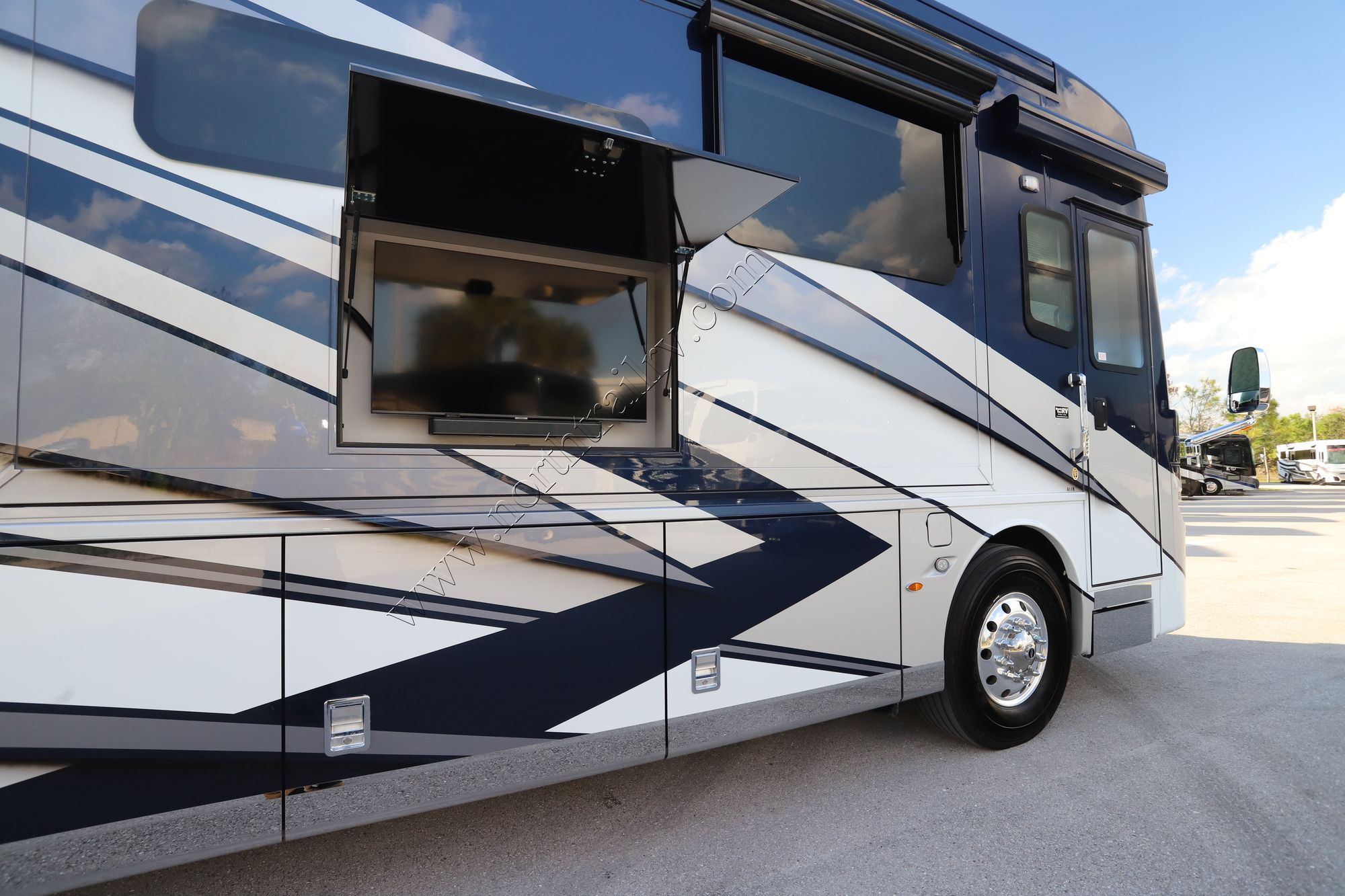 New 2024 Newmar Mountain Aire 4118 Class A  For Sale