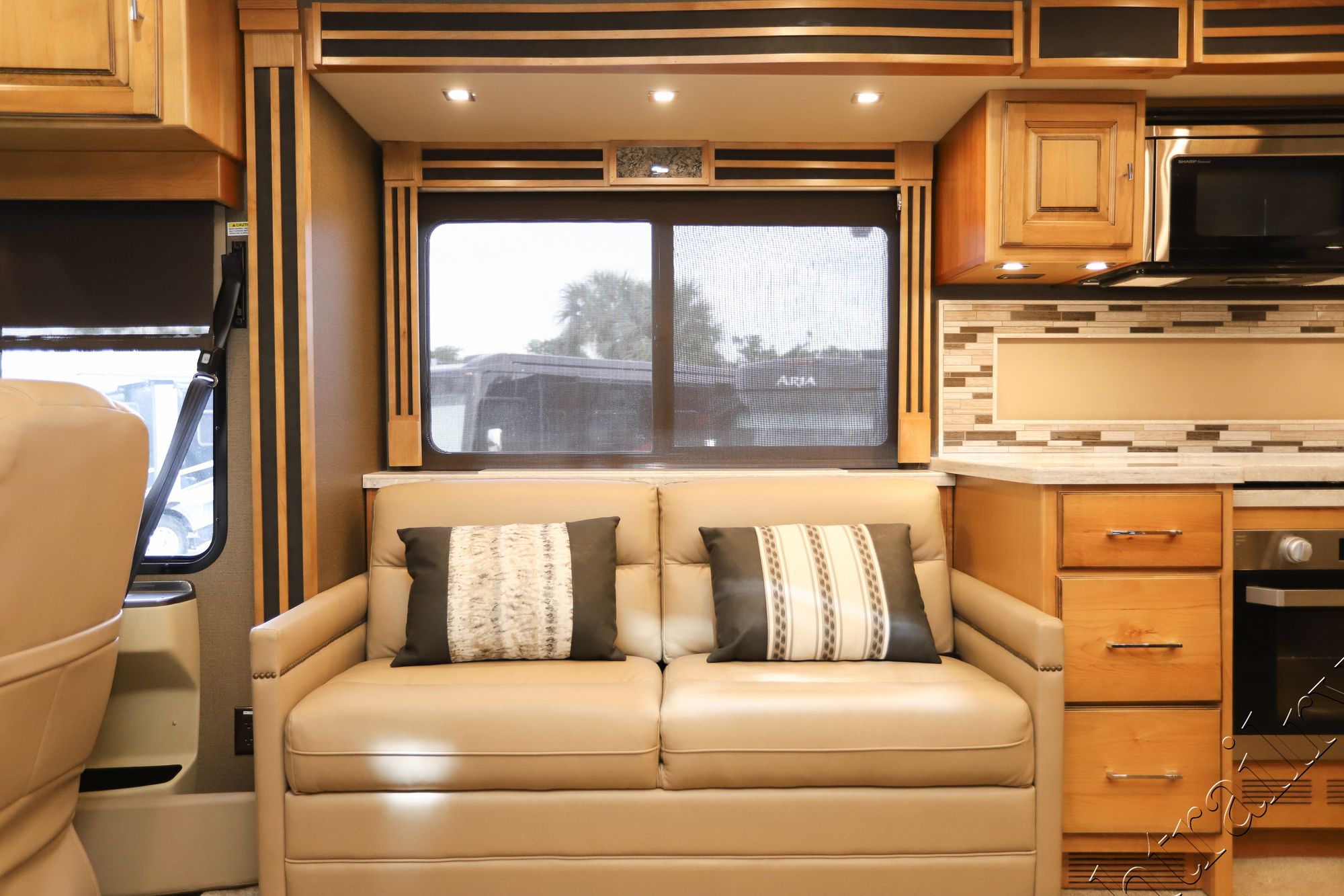 Used 2019 Tiffin Motor Homes Allegro Red 37BA Class A  For Sale