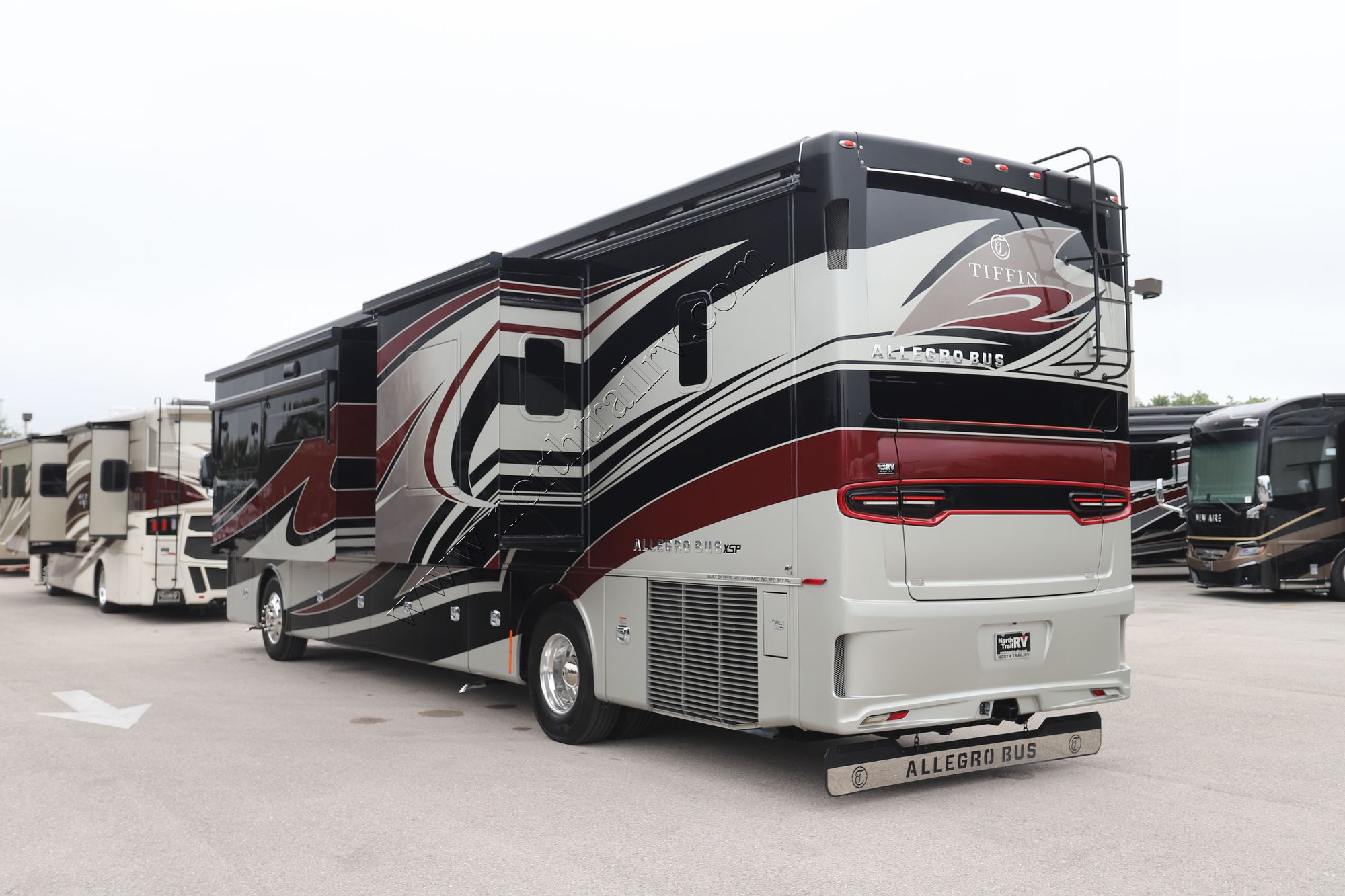 Used 2019 Tiffin Motor Homes Allegro Bus 40IP Class A  For Sale