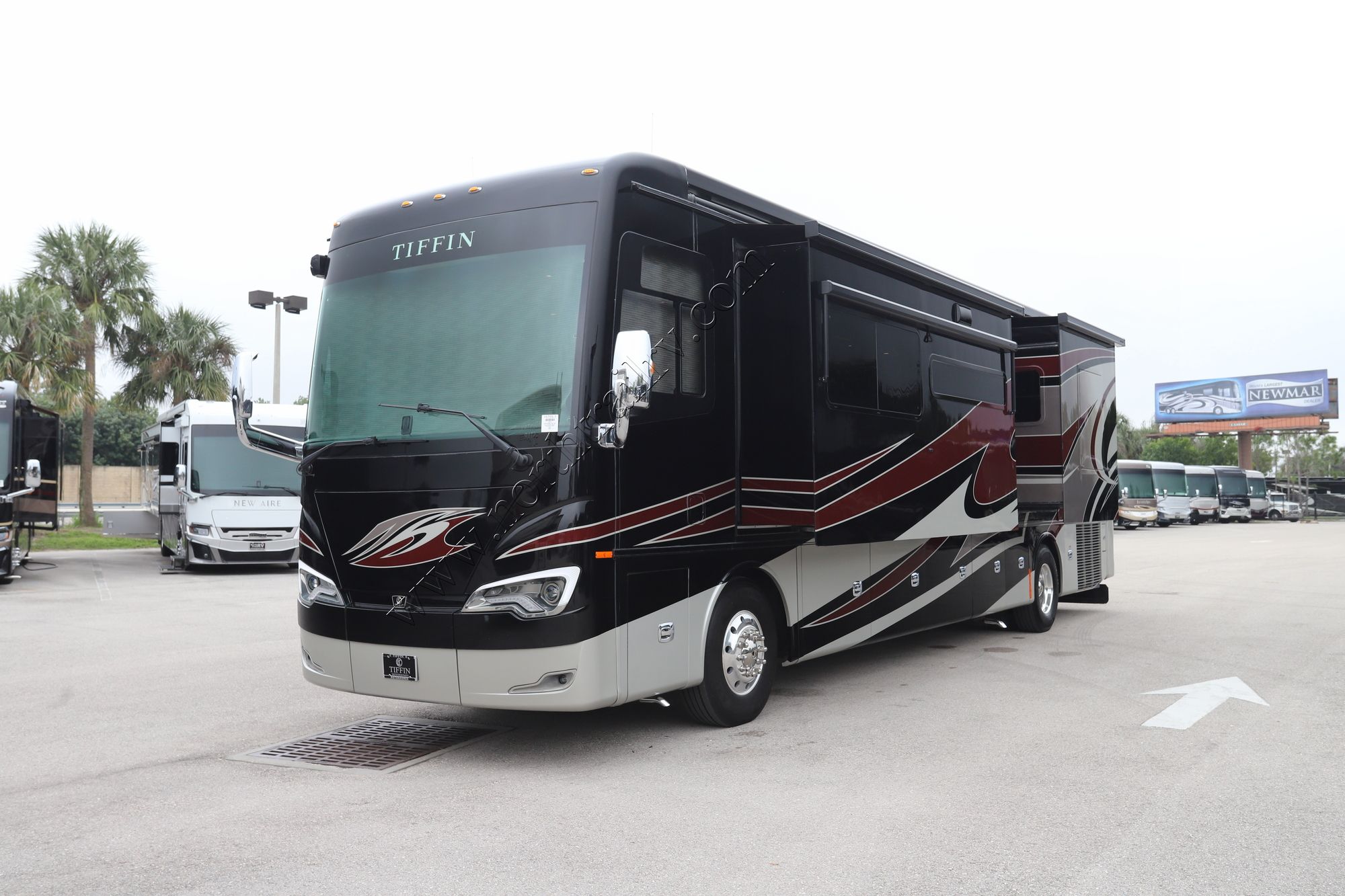 Used 2019 Tiffin Motor Homes Allegro Bus 40IP Class A  For Sale