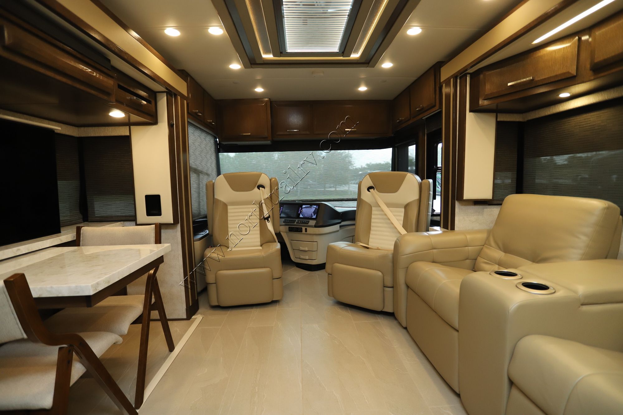 Used 2022 Newmar New Aire 3545 Class A  For Sale