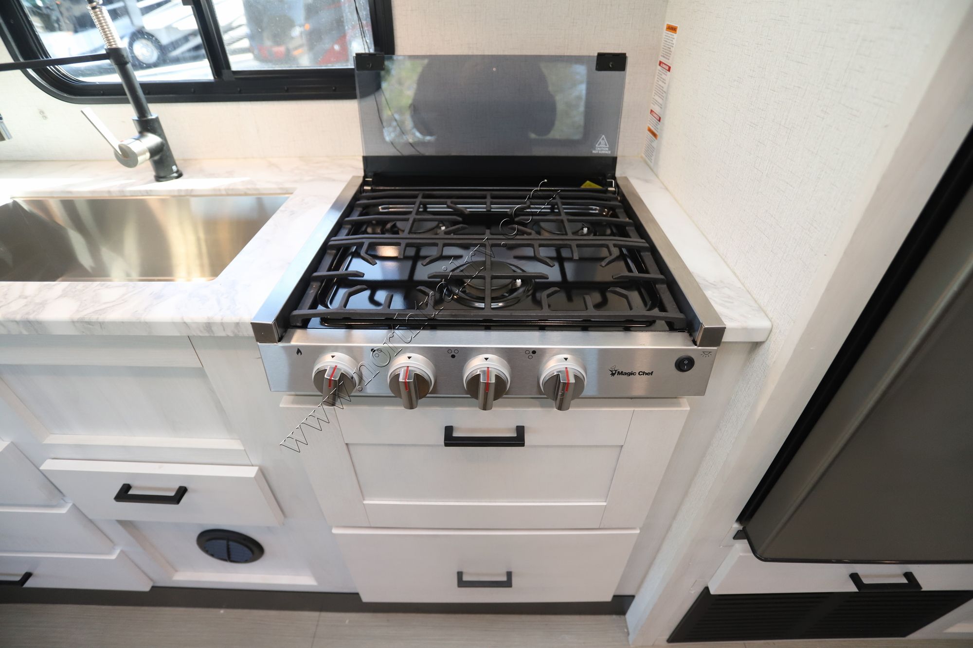 Used 2022 East To West Entrada 2900DS Class C  For Sale