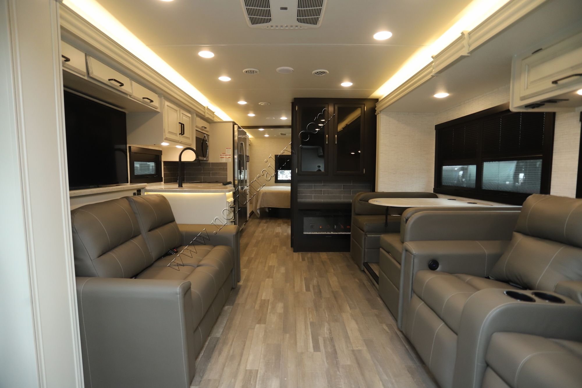 New 2024 Jayco Precept 34G Class A  For Sale