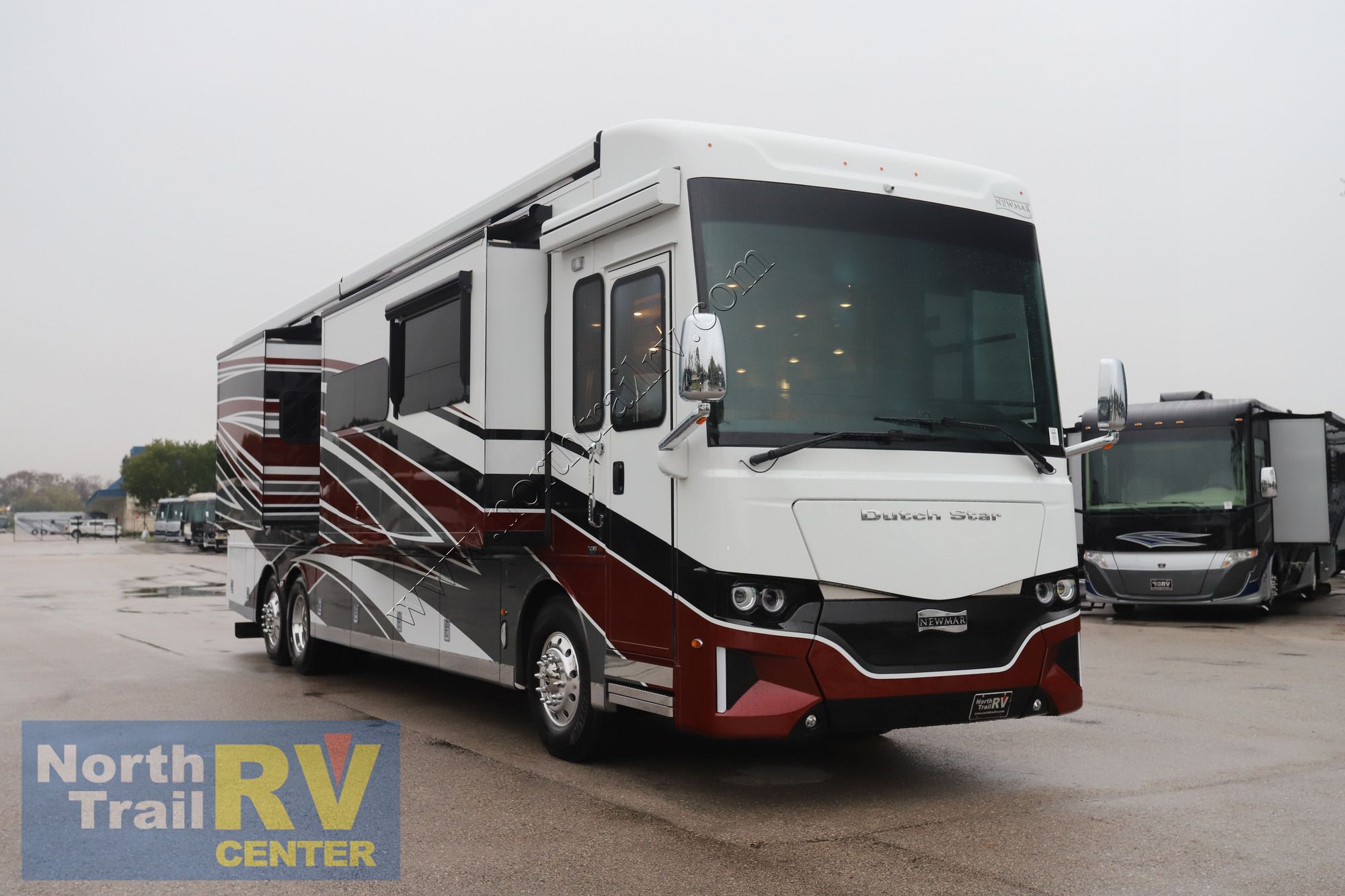 Used 2023 Newmar Dutch Star 4081 Class A  For Sale
