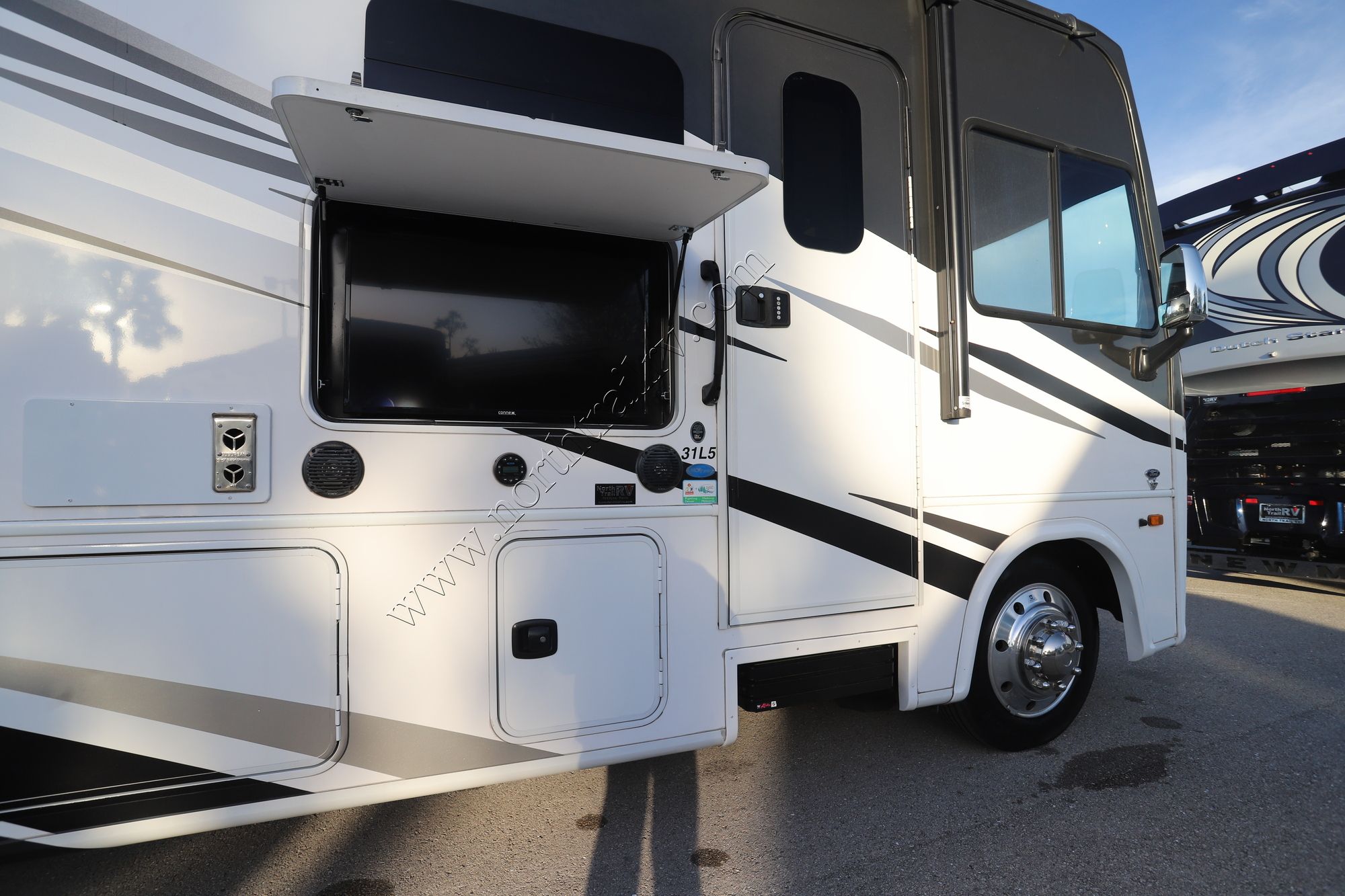 Used 2022 Forest River Georgetown 31L5 Class A  For Sale