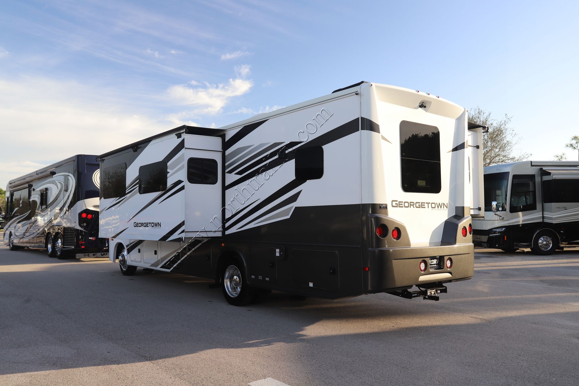 Used 2022 Forest River Georgetown 31L5 Class A  For Sale