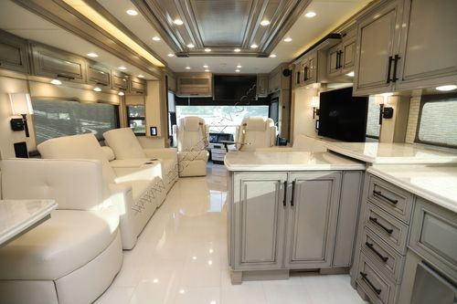 2024 Newmar London Aire 4569