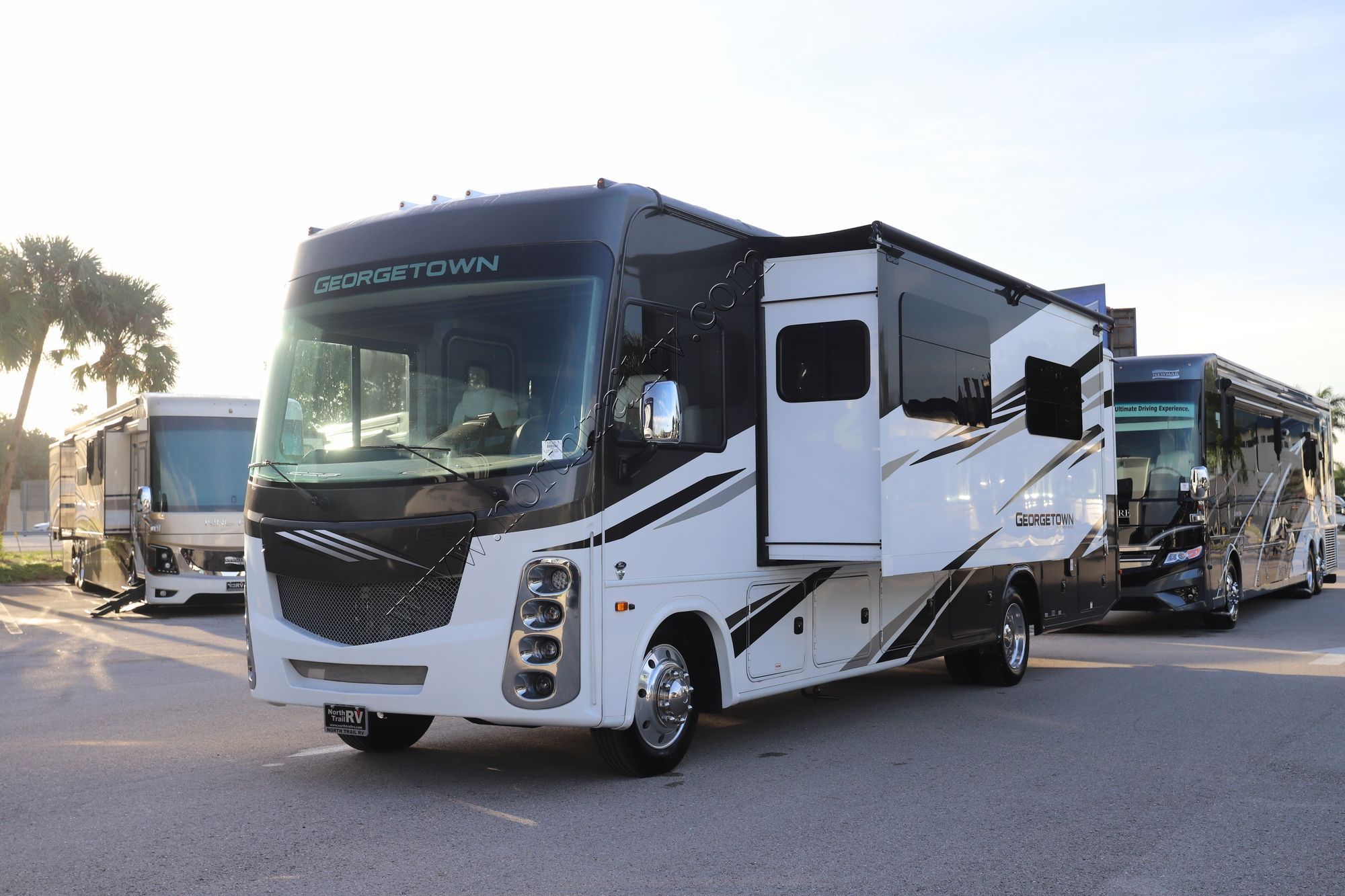 Used 2022 Forest River Georgetown 31L5 Class A  For Sale