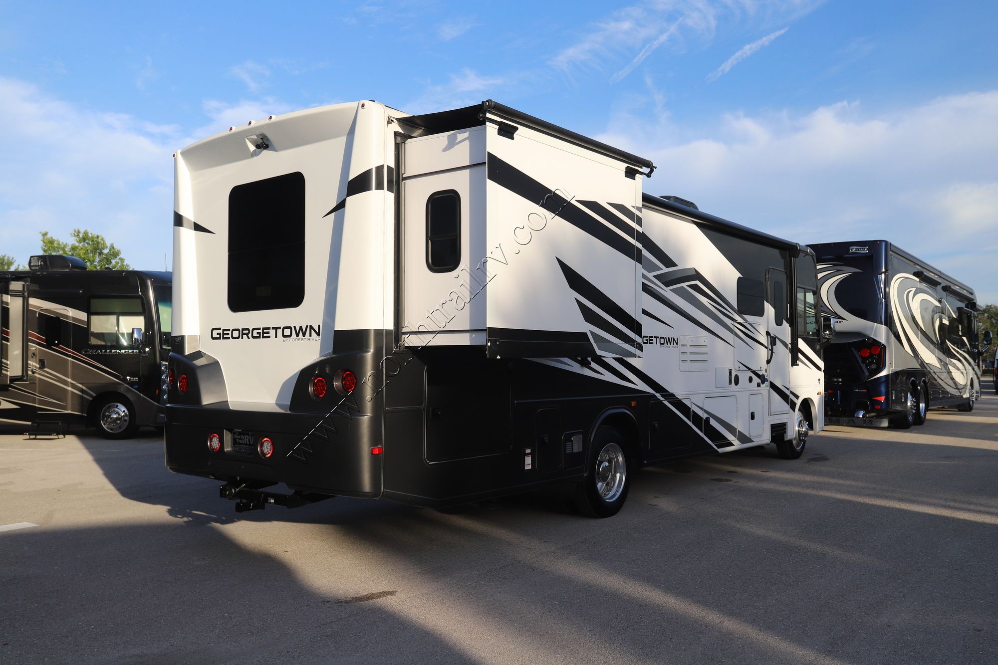 Used 2022 Forest River Georgetown 31L5 Class A  For Sale