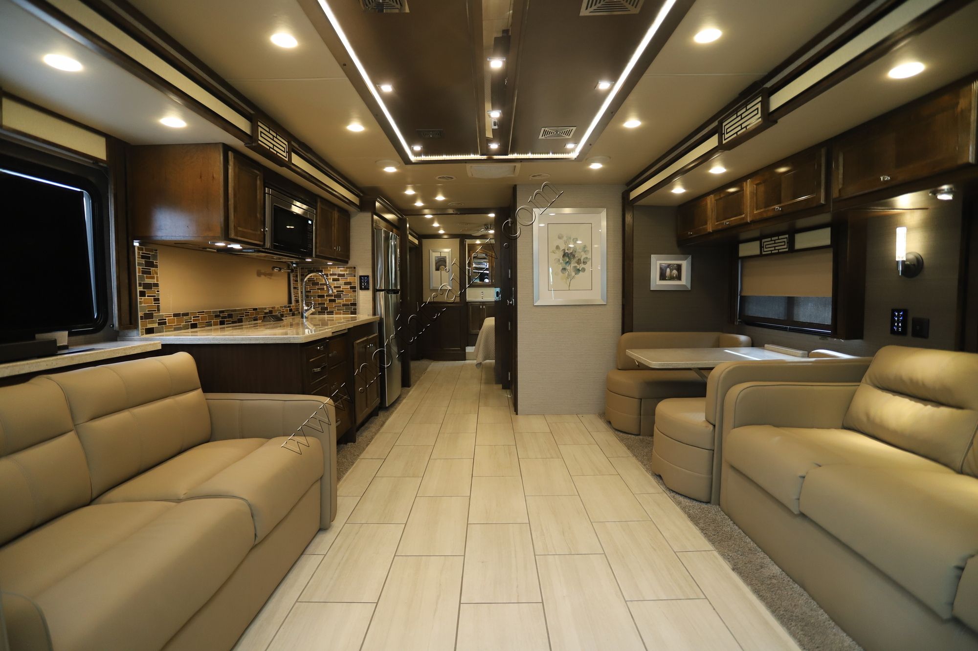 Used 2021 Tiffin Motor Homes Allegro Red 37BA Class A  For Sale