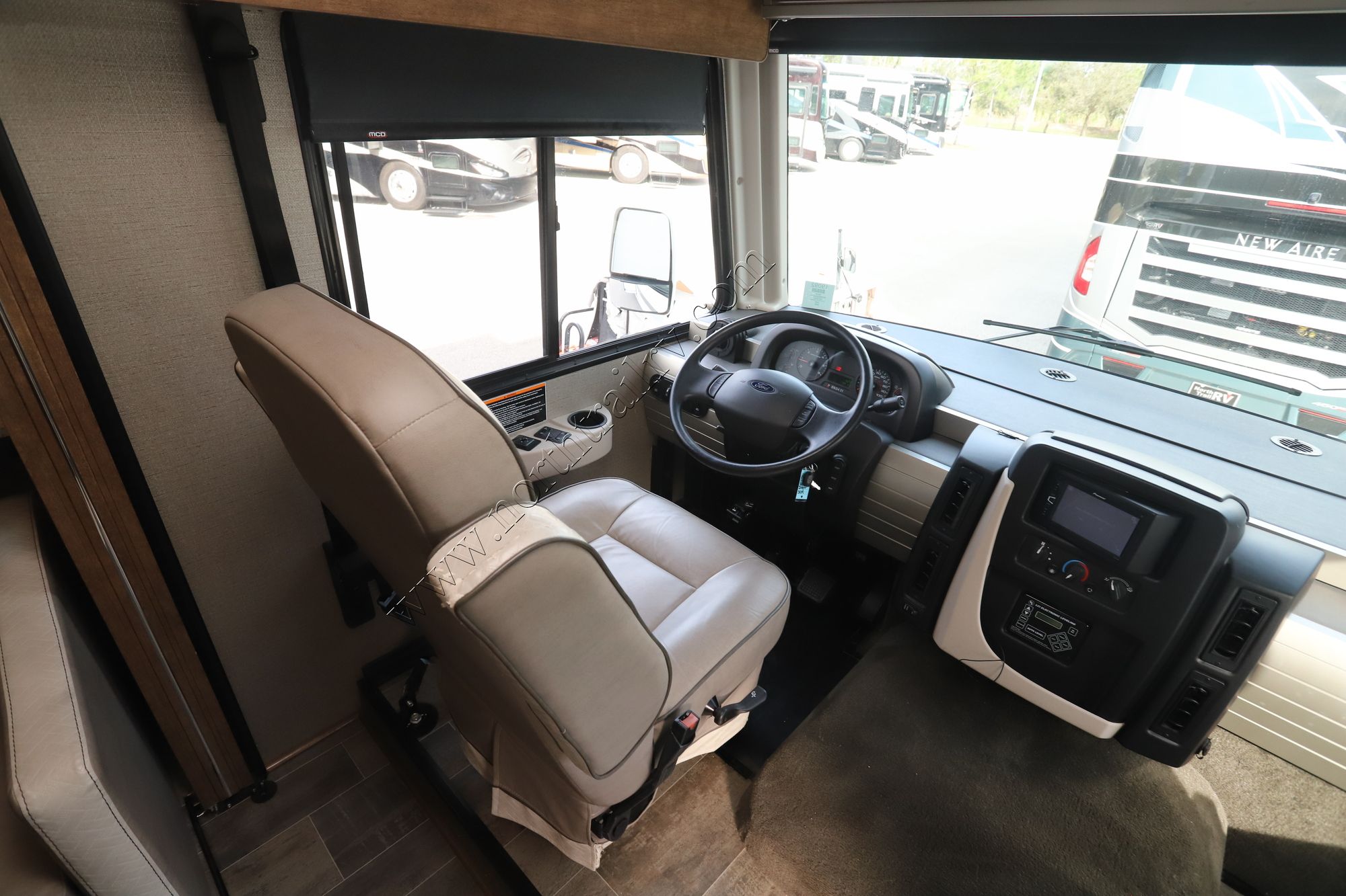 Used 2018 Winnebago Intent 30R Class A  For Sale