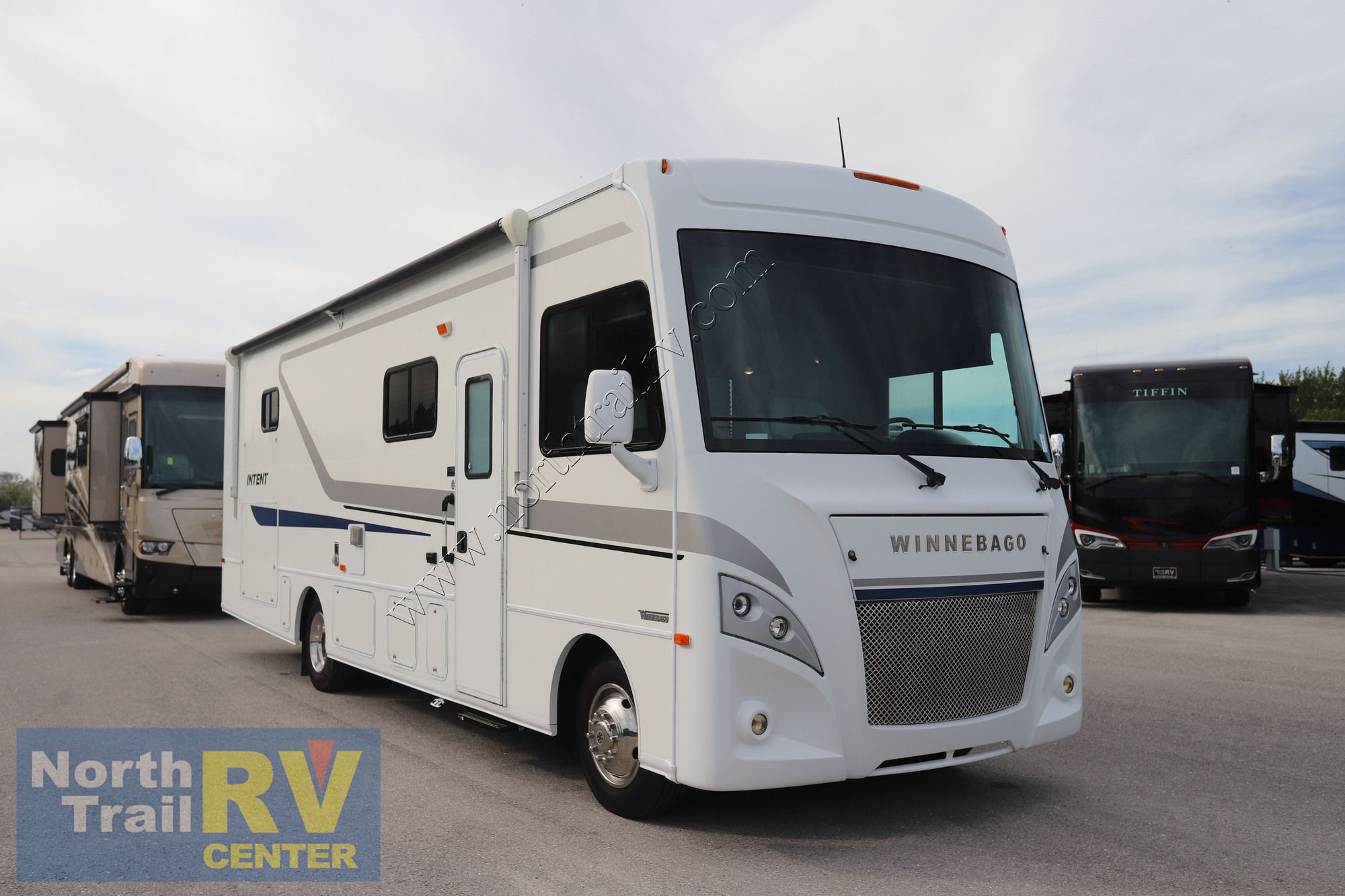 Used 2018 Winnebago Intent 30R Class A  For Sale