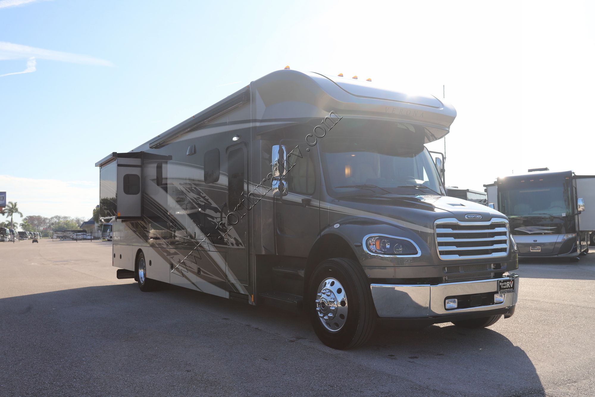 New 2024 Renegade Rv Verona 40VRB Super C  For Sale