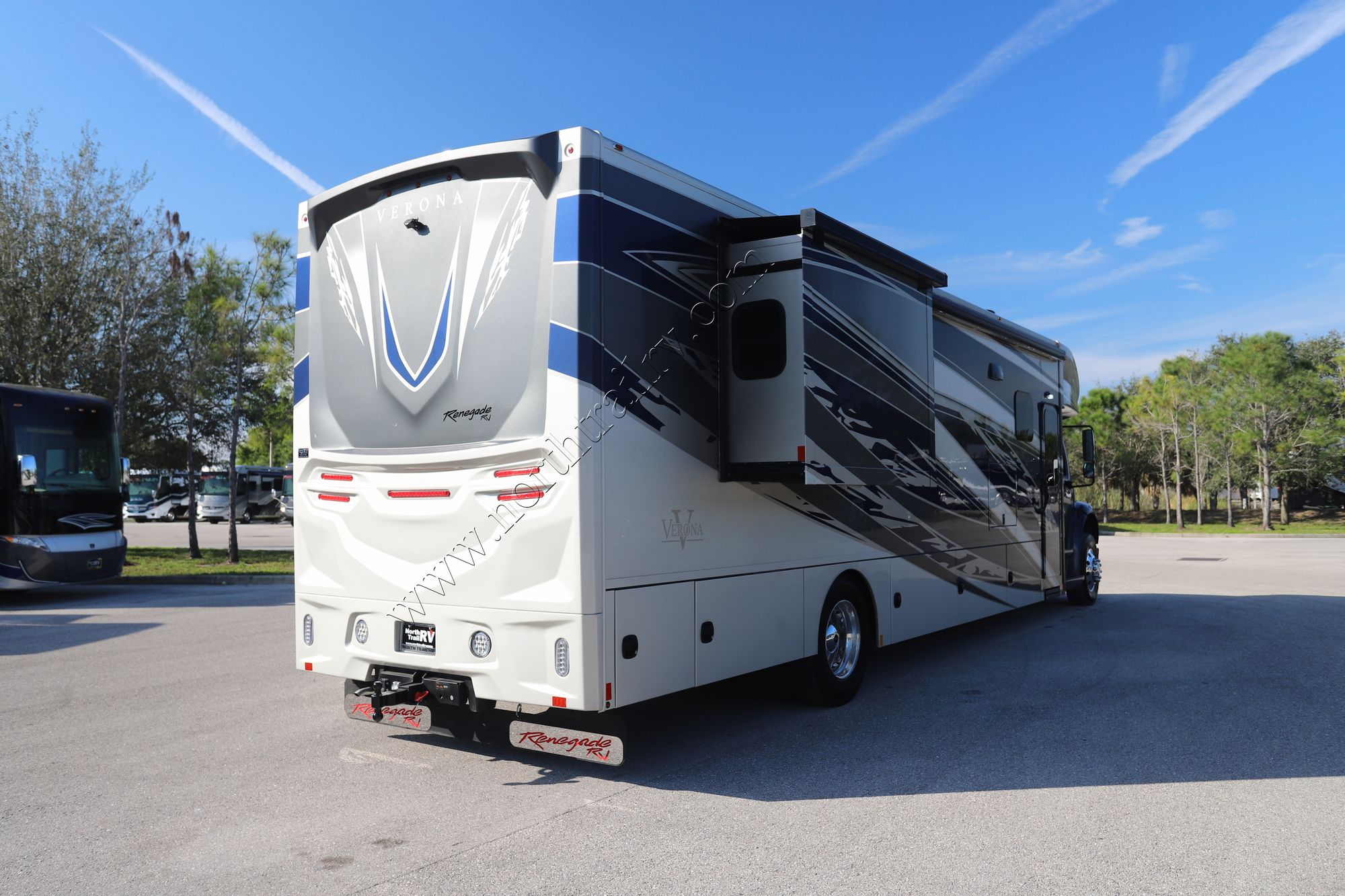 New 2024 Renegade Rv Verona 40VRB Super C  For Sale