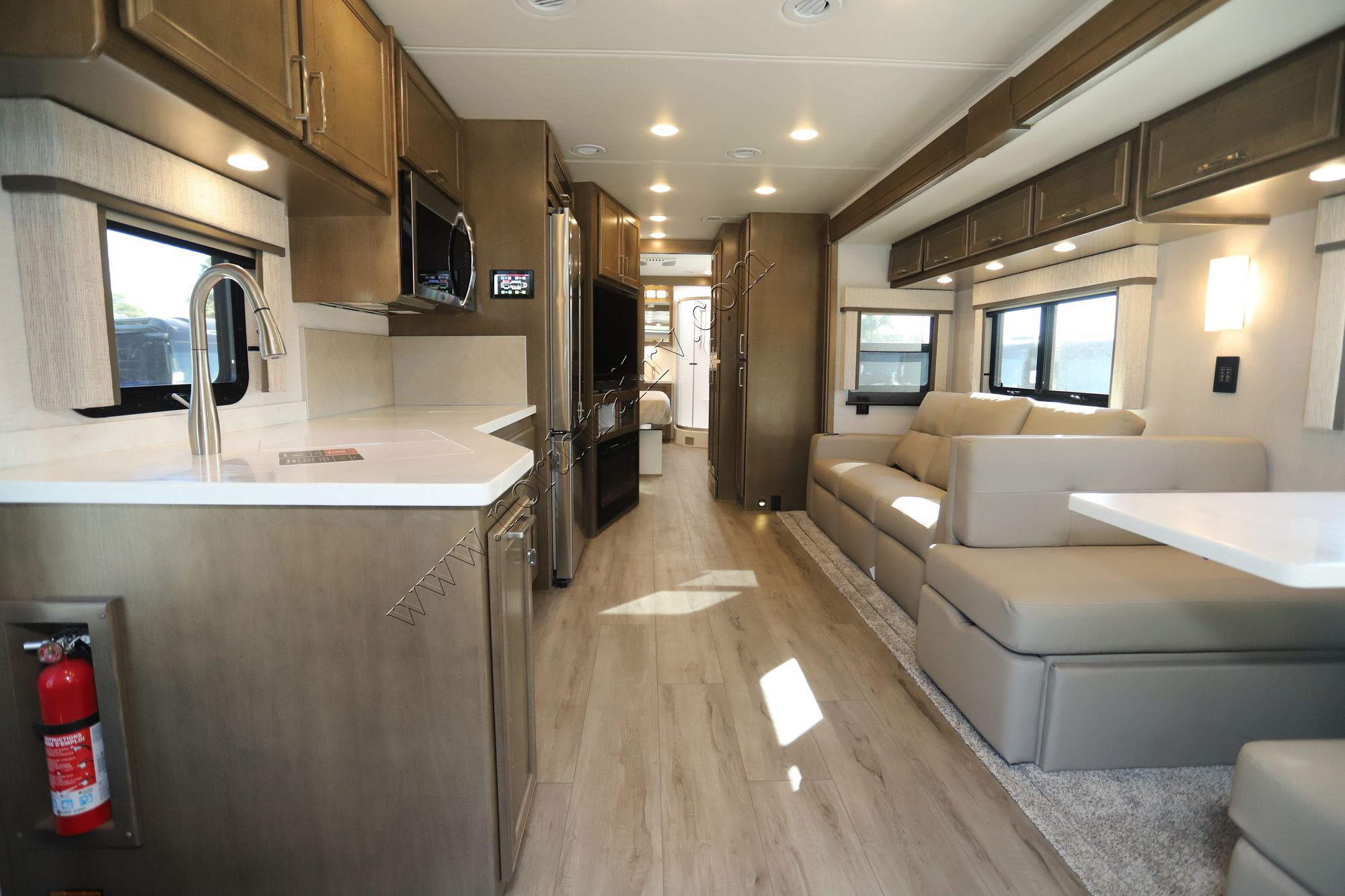 New 2024 Renegade Rv Verona 40VRB Super C  For Sale