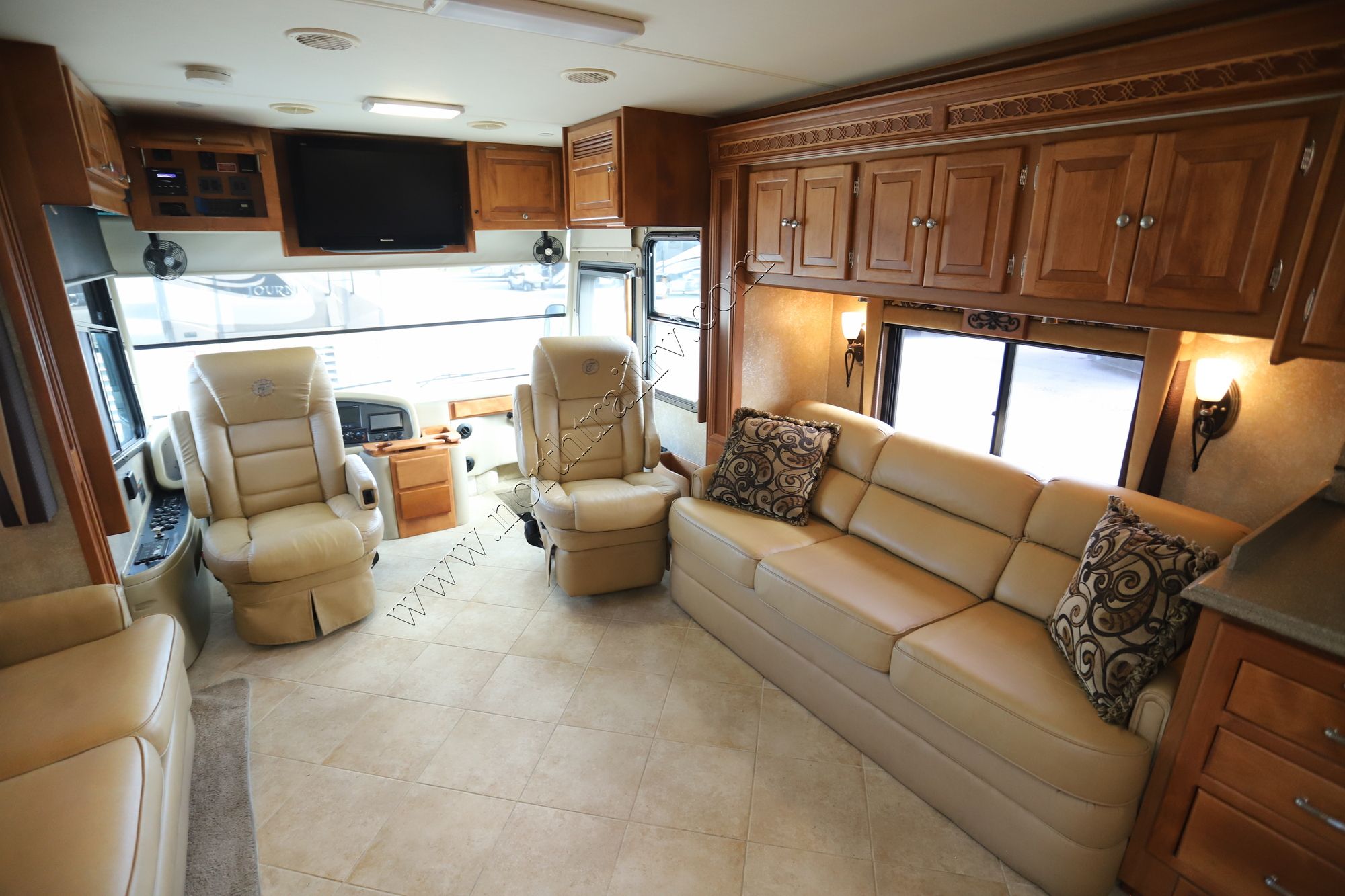 Used 2009 Tiffin Motor Homes Phaeton 40QTH Class A  For Sale