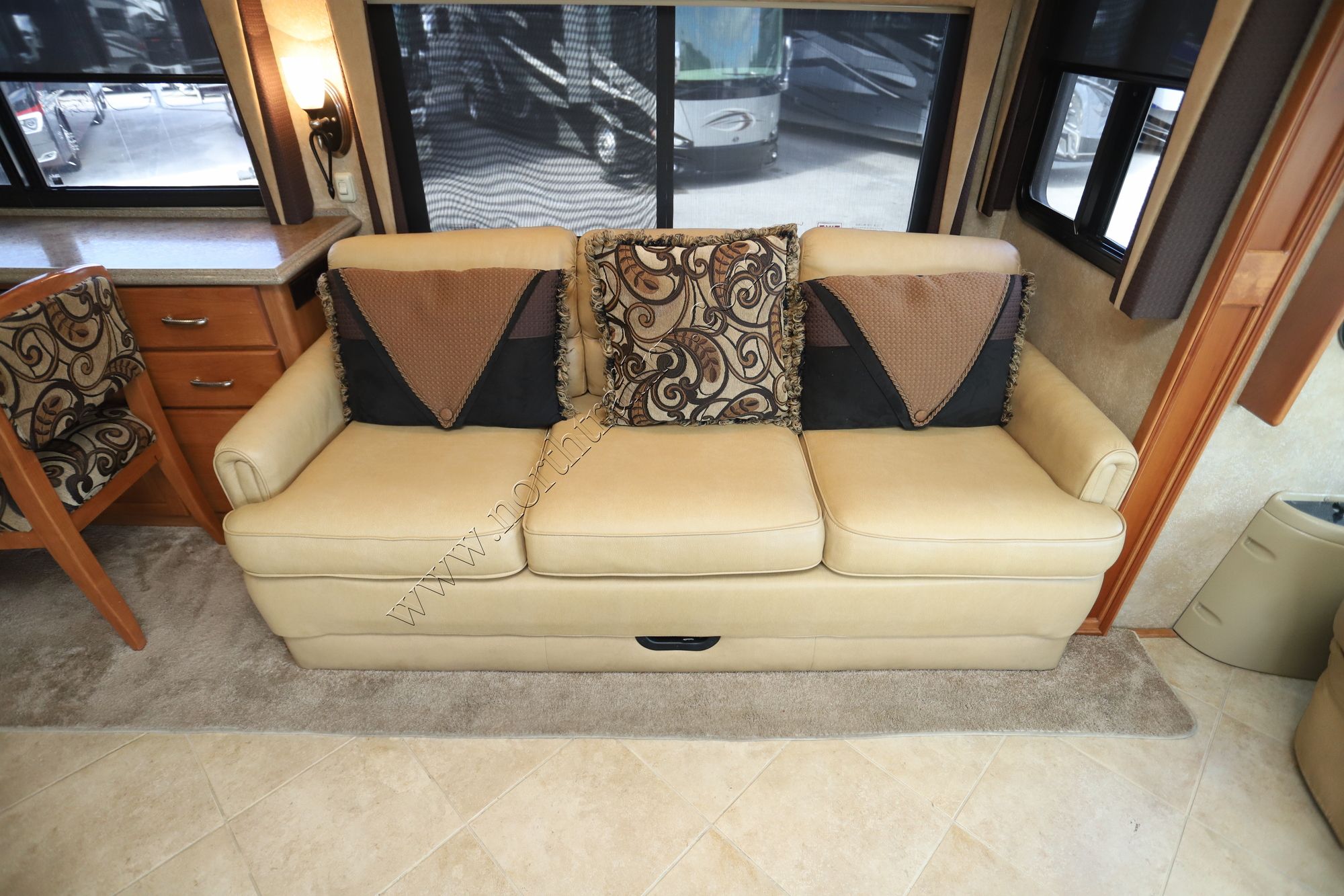 Used 2009 Tiffin Motor Homes Phaeton 40QTH Class A  For Sale