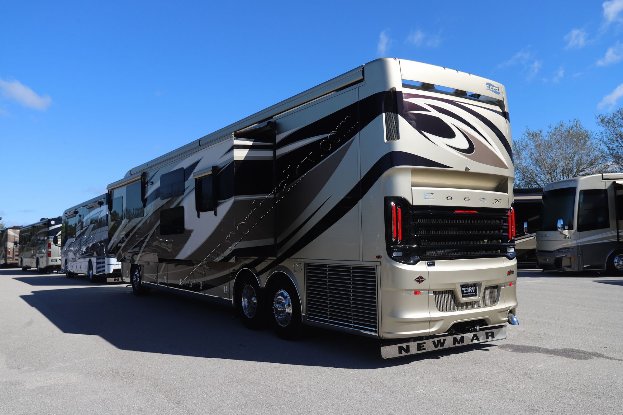 Used 2021 Newmar Essex 4578 Class A  For Sale