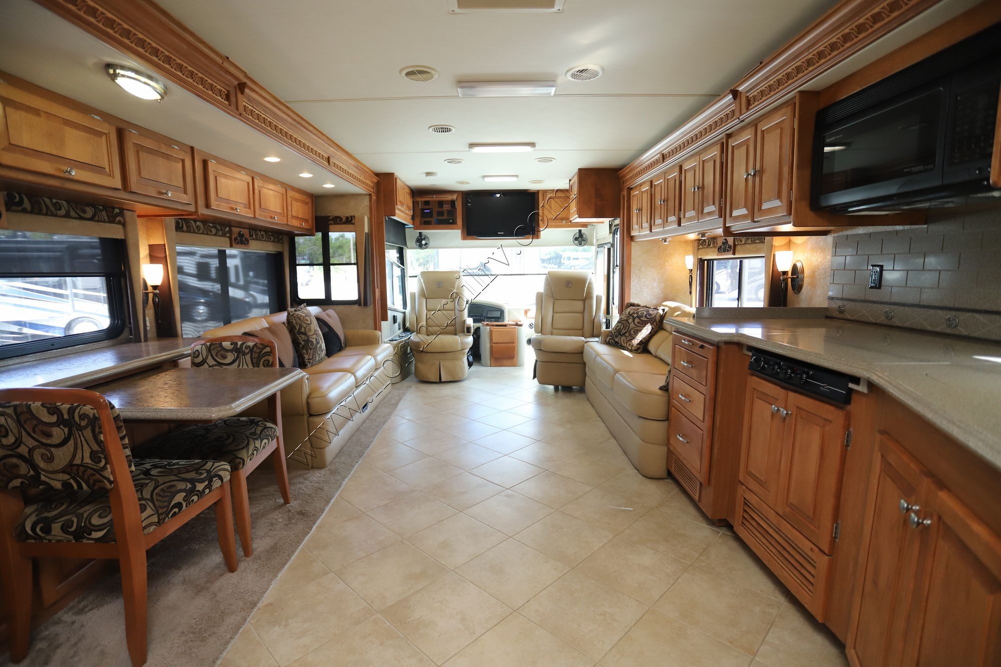 Used 2009 Tiffin Motor Homes Phaeton 40QTH Class A  For Sale