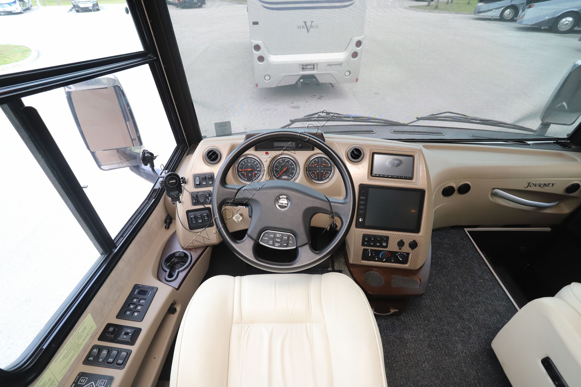 Used 2017 Winnebago Journey 40R Class A  For Sale