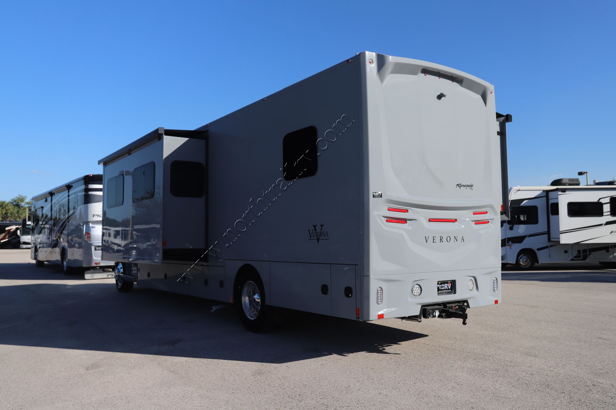 New 2024 Renegade Rv Verona 36VSB Super C  For Sale