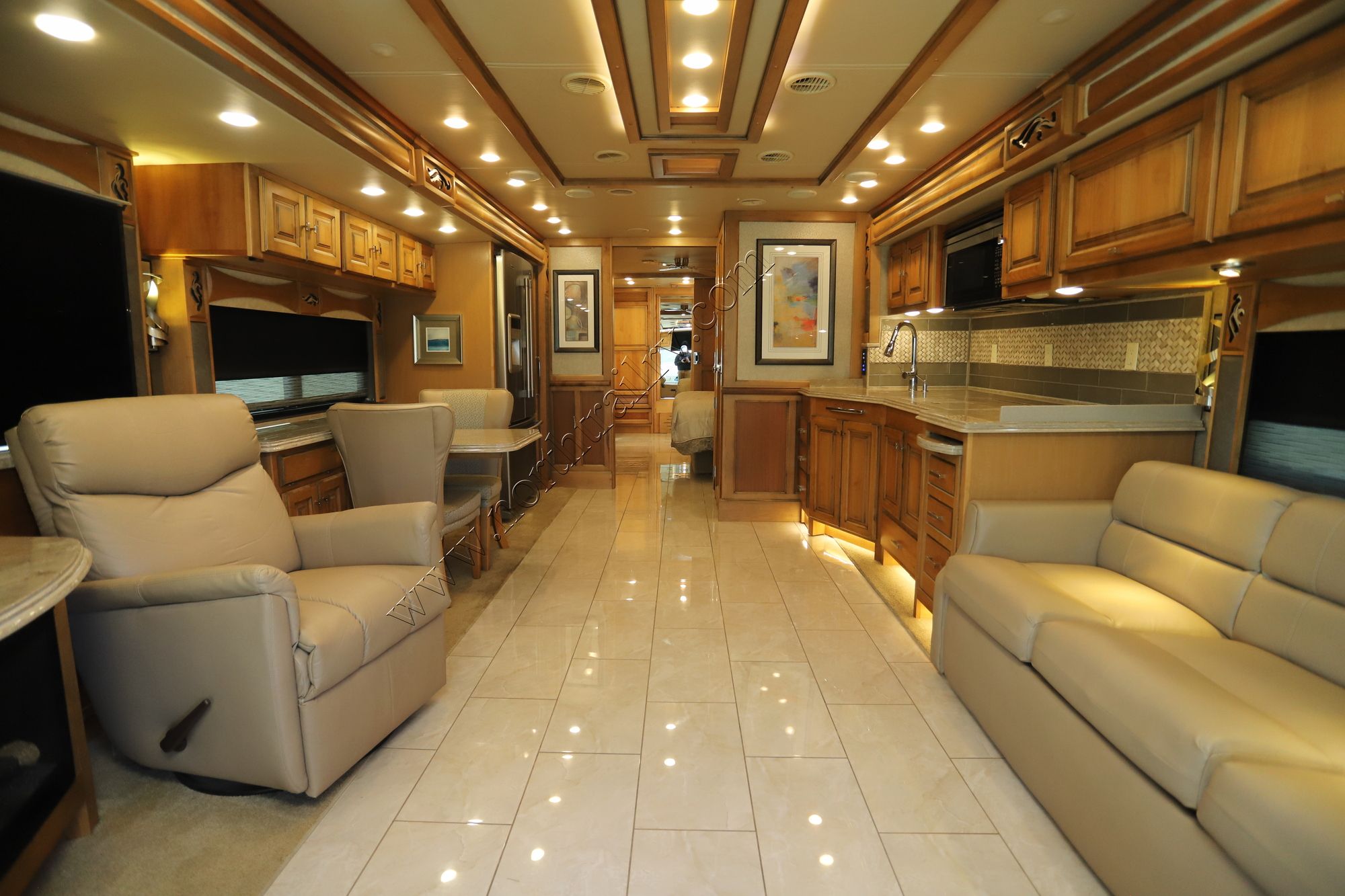 Used 2018 Tiffin Motor Homes Phaeton 40IH Class A  For Sale