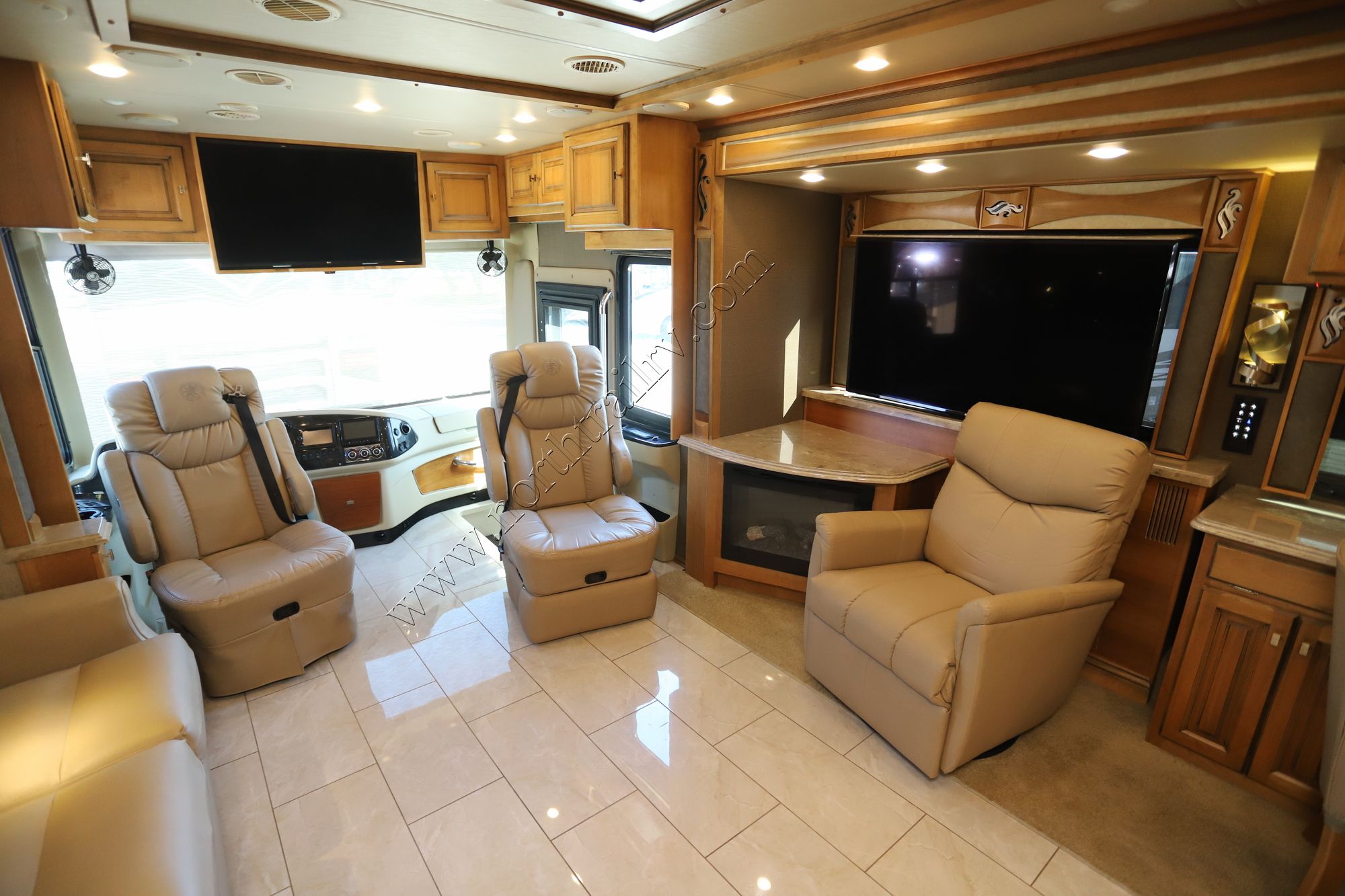 Used 2018 Tiffin Motor Homes Phaeton 40IH Class A  For Sale