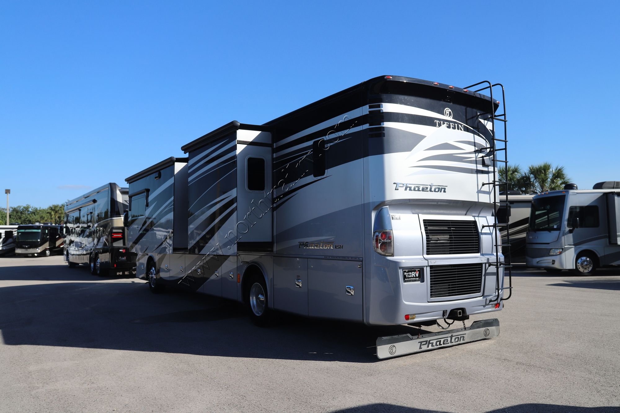 Used 2018 Tiffin Motor Homes Phaeton 40IH Class A  For Sale