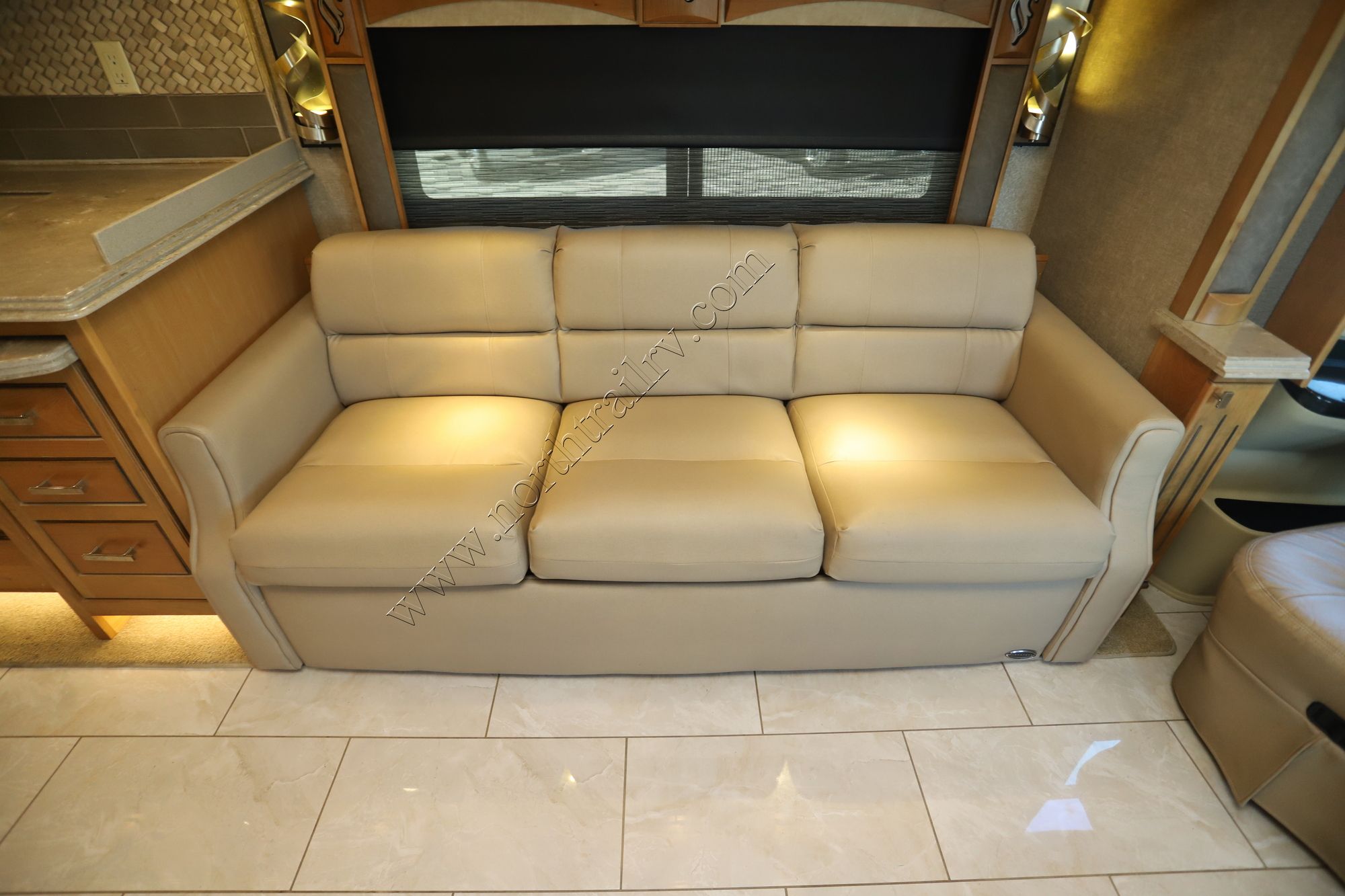 Used 2018 Tiffin Motor Homes Phaeton 40IH Class A  For Sale