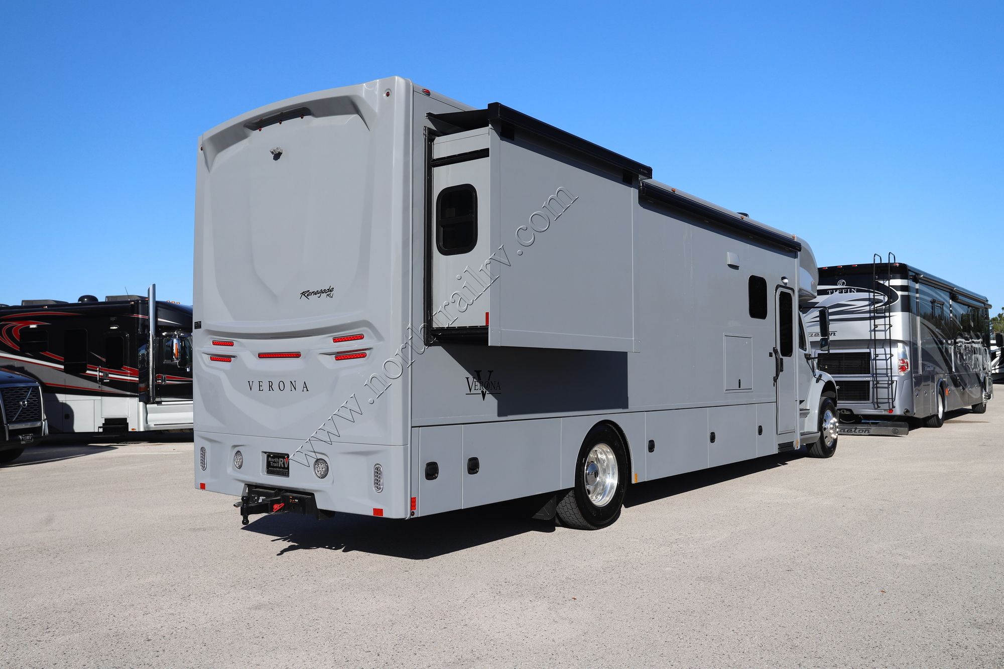 New 2024 Renegade Rv Verona 36VSB Super C  For Sale