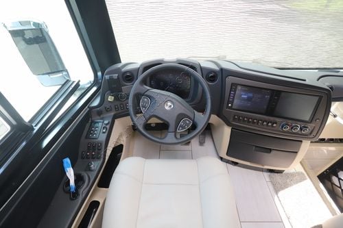 2024 Tiffin Motor Homes Allegro Bus 45FP