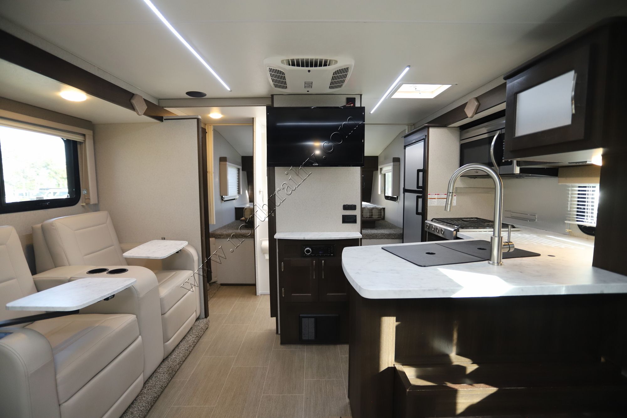 Used 2020 Adventure Eagle Cap 1200 Truck Camper  For Sale