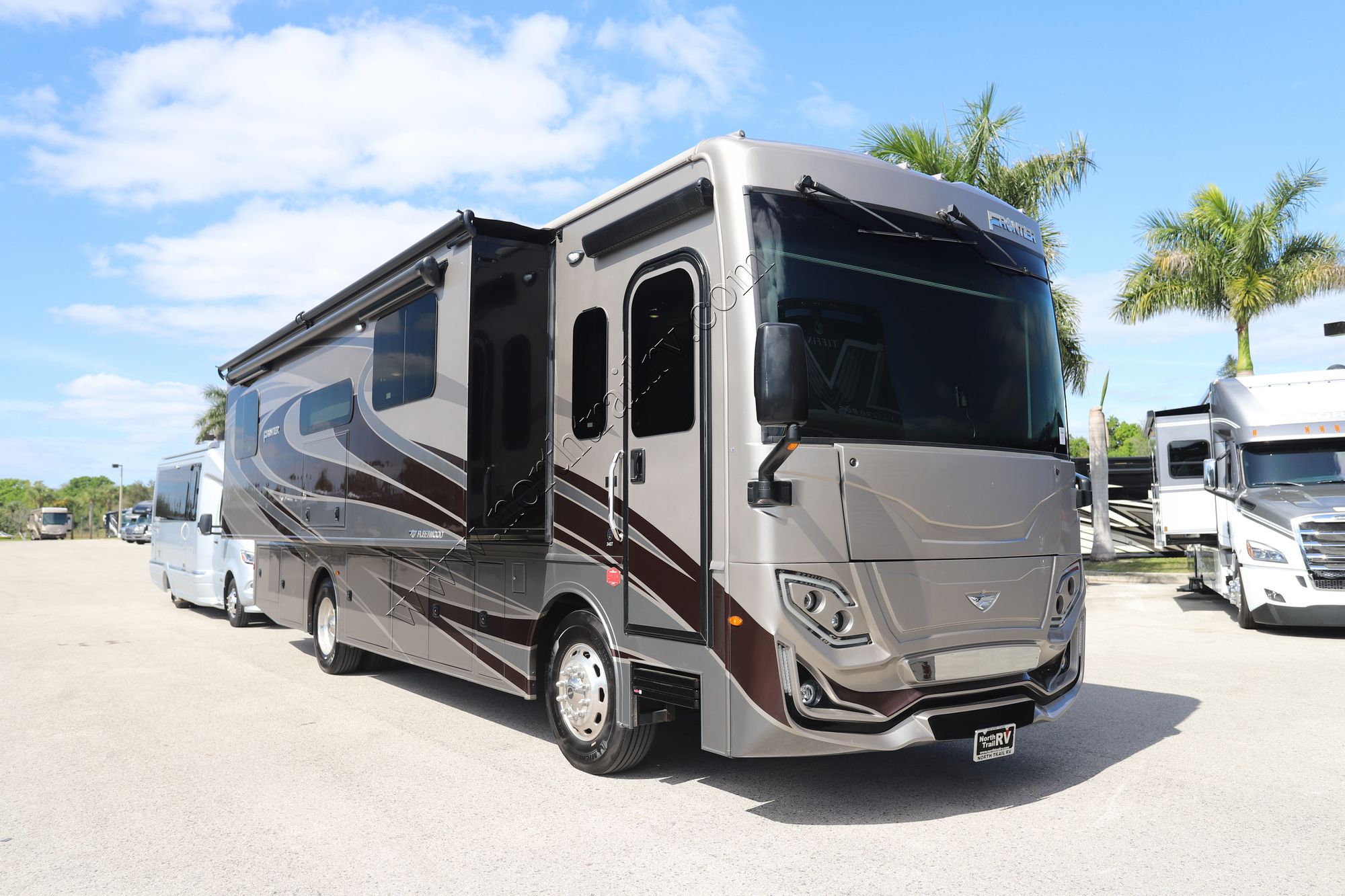 Used 2023 Fleetwood Frontier 34GT Class A  For Sale