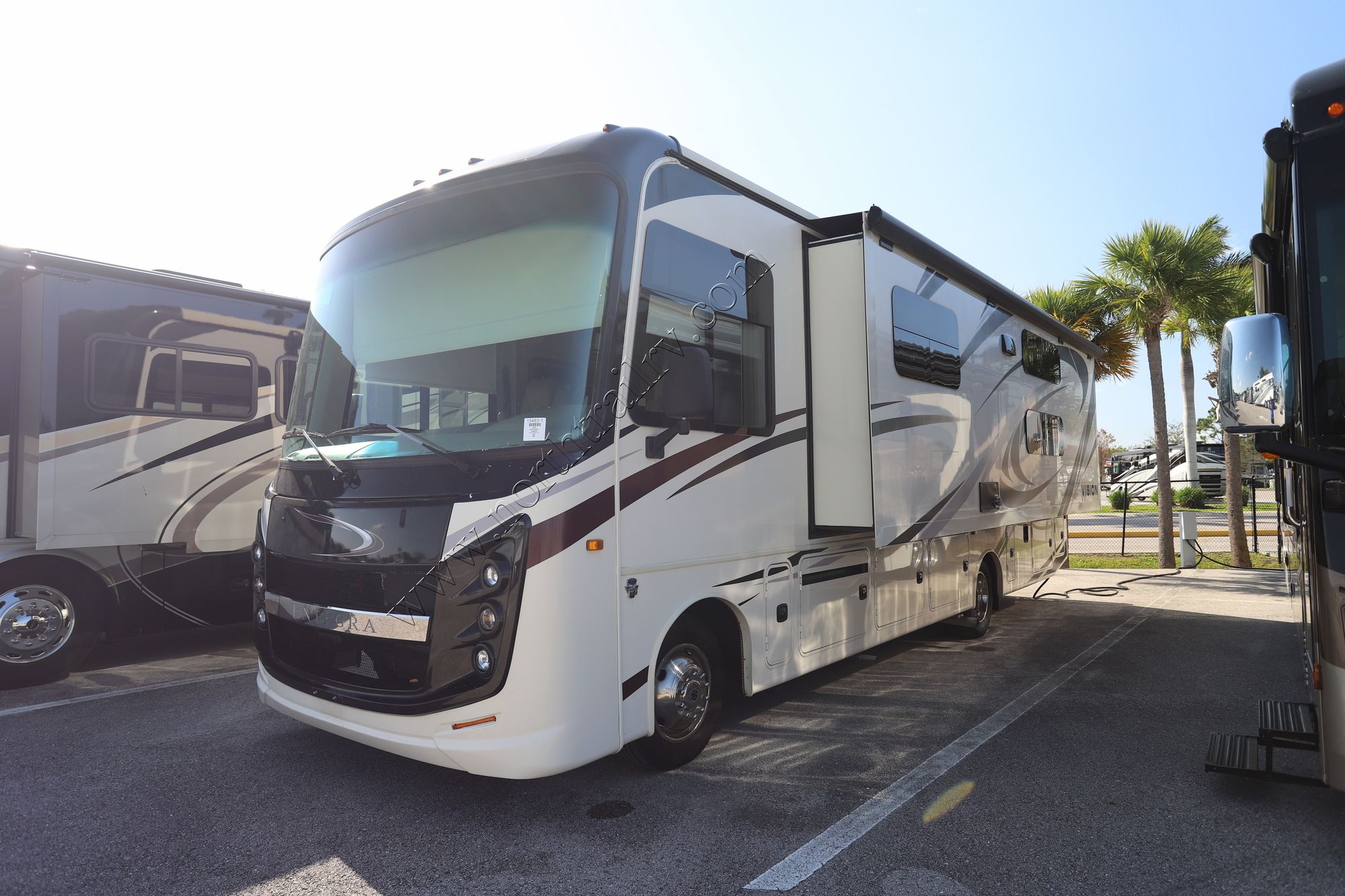 Used 2020 Entegra Vision 29F Class A  For Sale