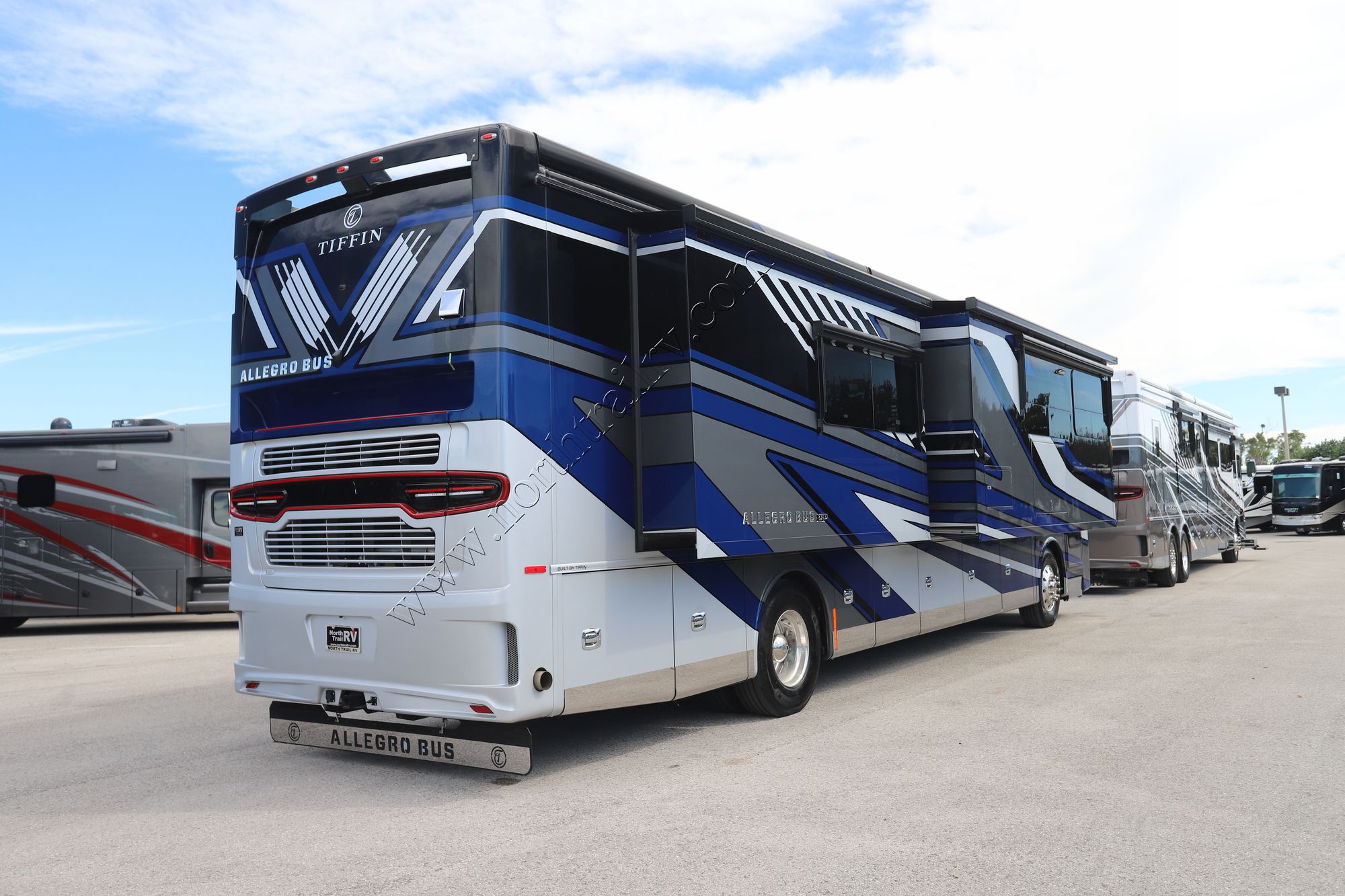 New 2024 Tiffin Motor Homes Allegro Bus 40IP Class A  For Sale