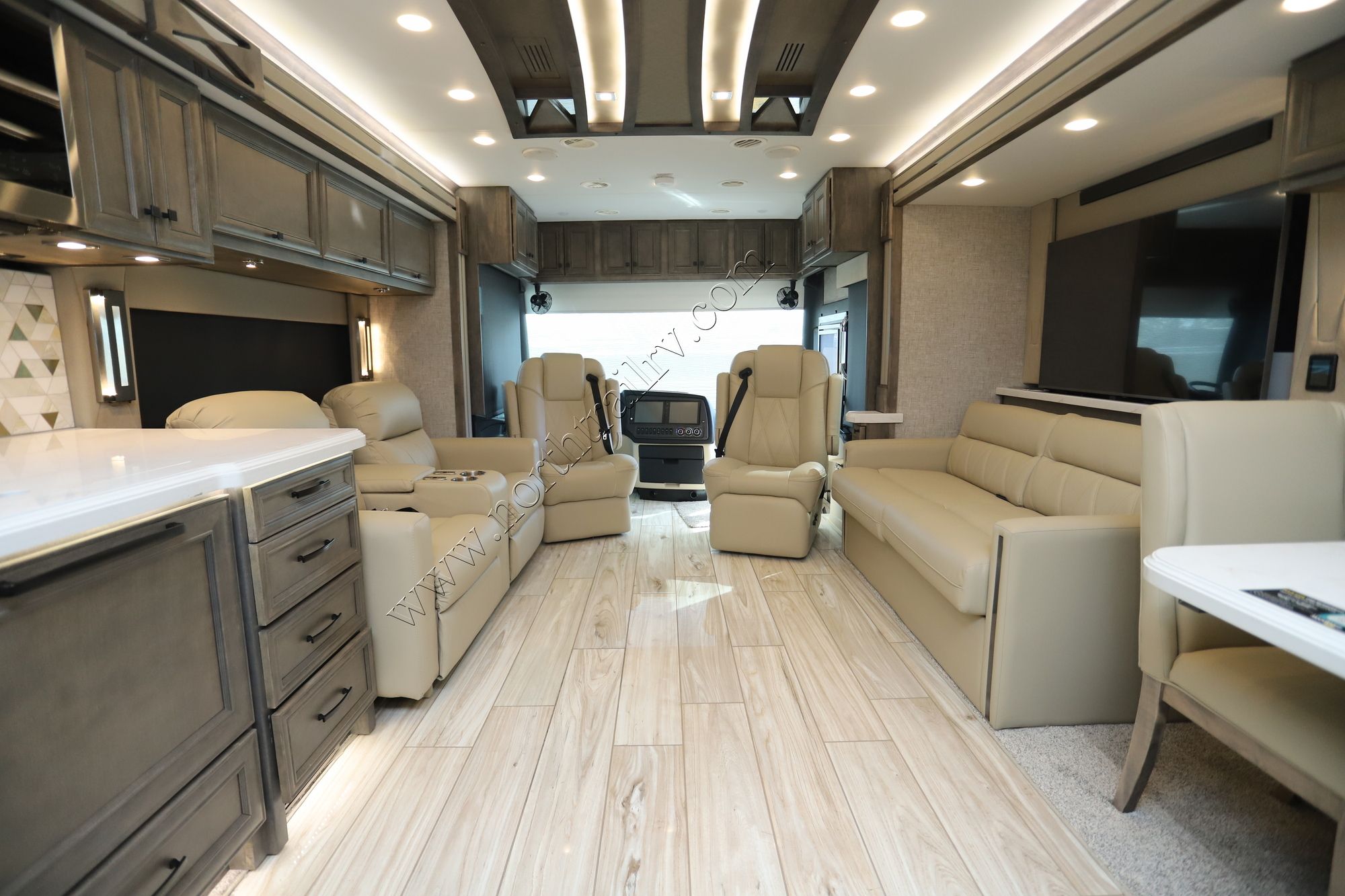 New 2024 Tiffin Motor Homes Allegro Bus 40IP Class A  For Sale