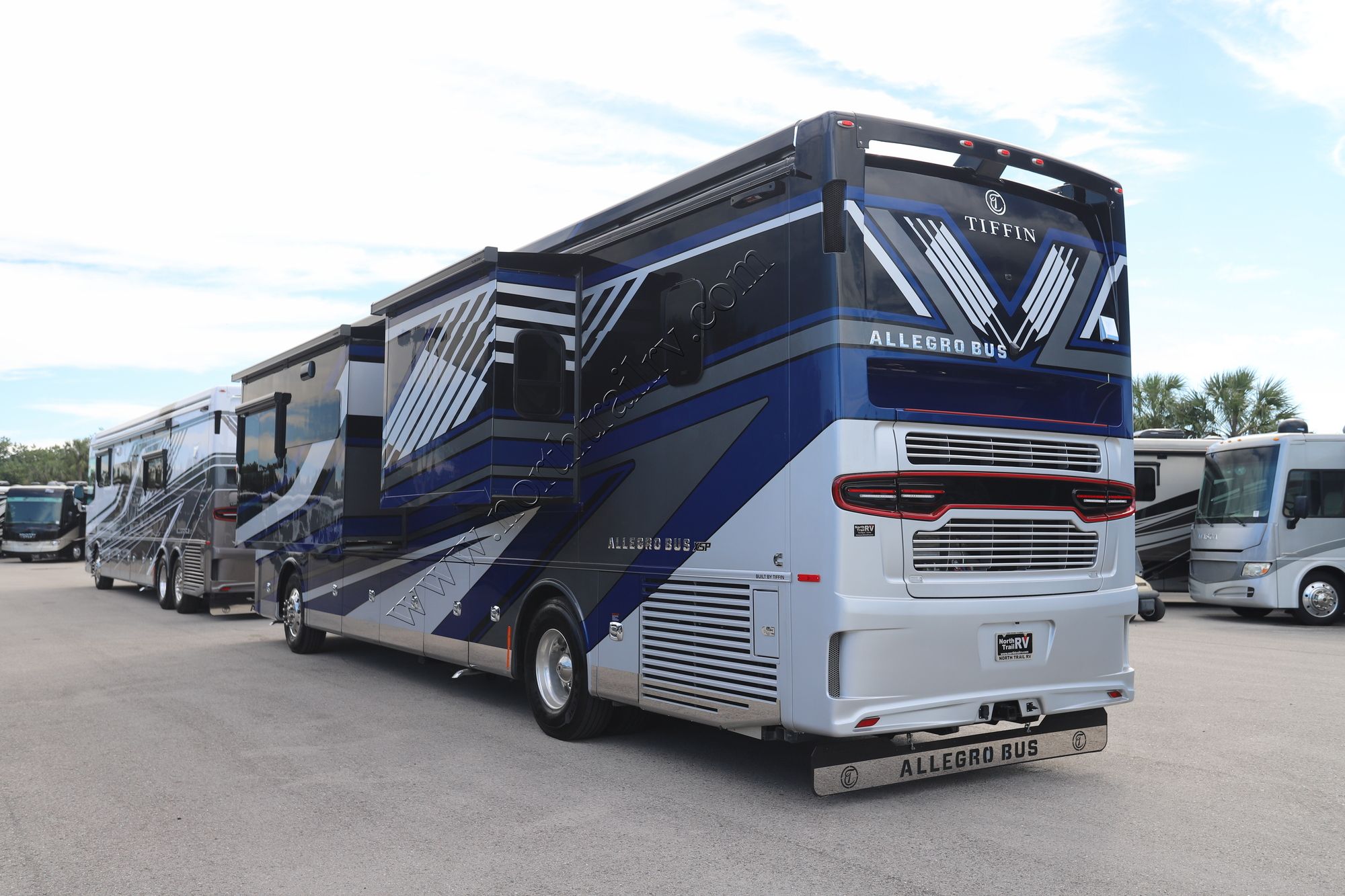 New 2024 Tiffin Motor Homes Allegro Bus 40IP Class A  For Sale