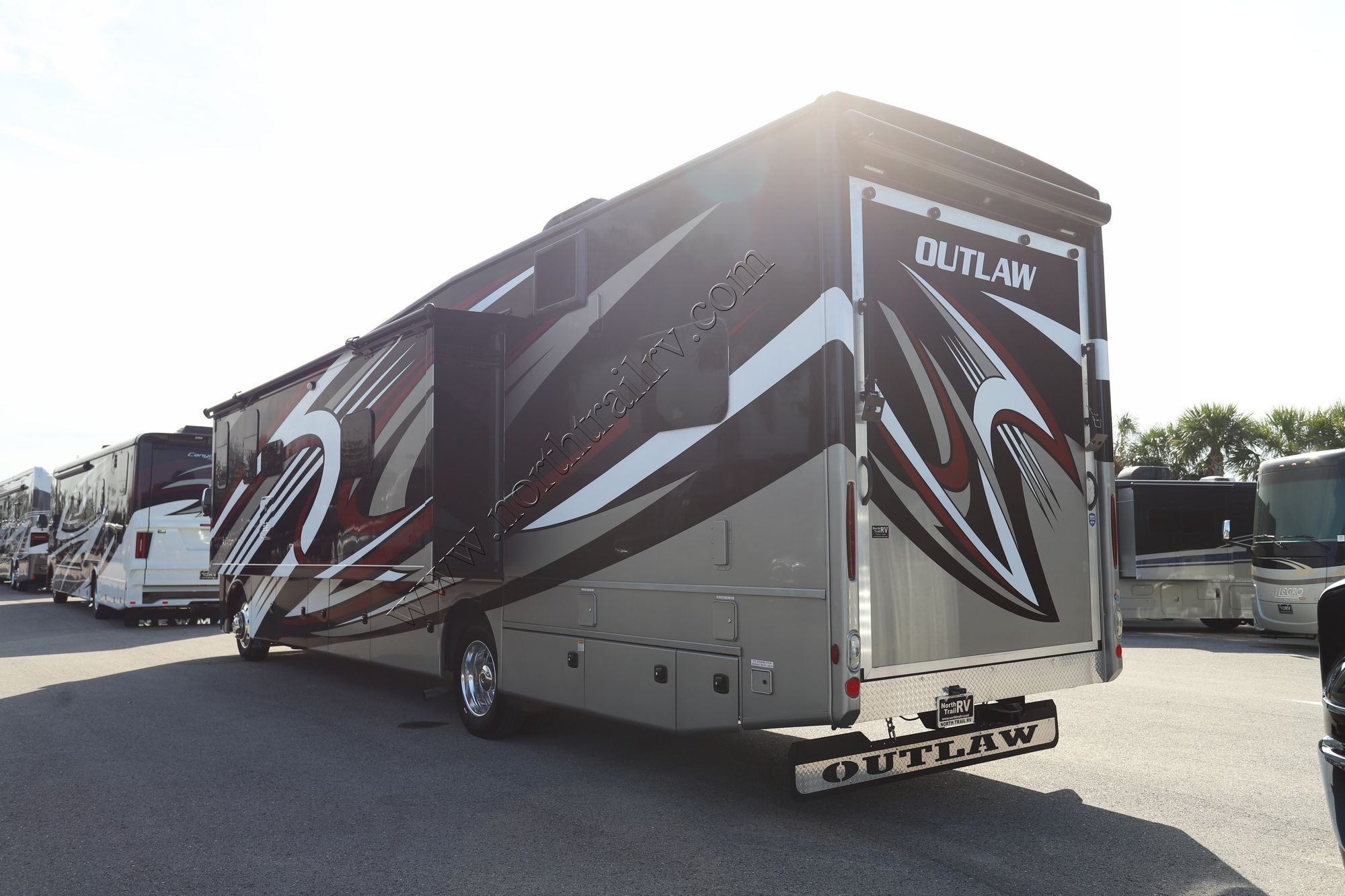 Used 2023 Thor Outlaw 38MB Class A  For Sale