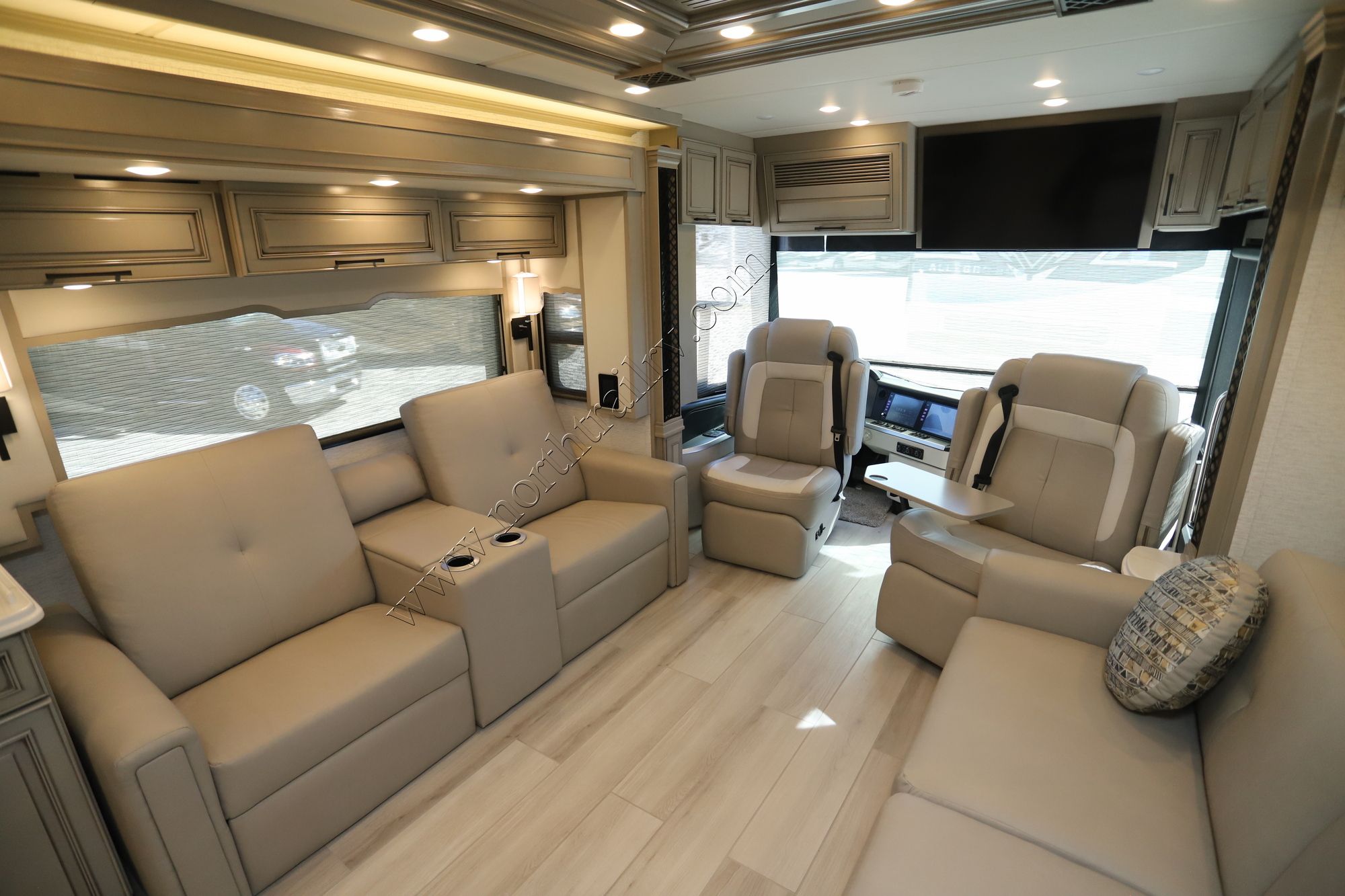 New 2024 Newmar London Aire 4521 Class A  For Sale