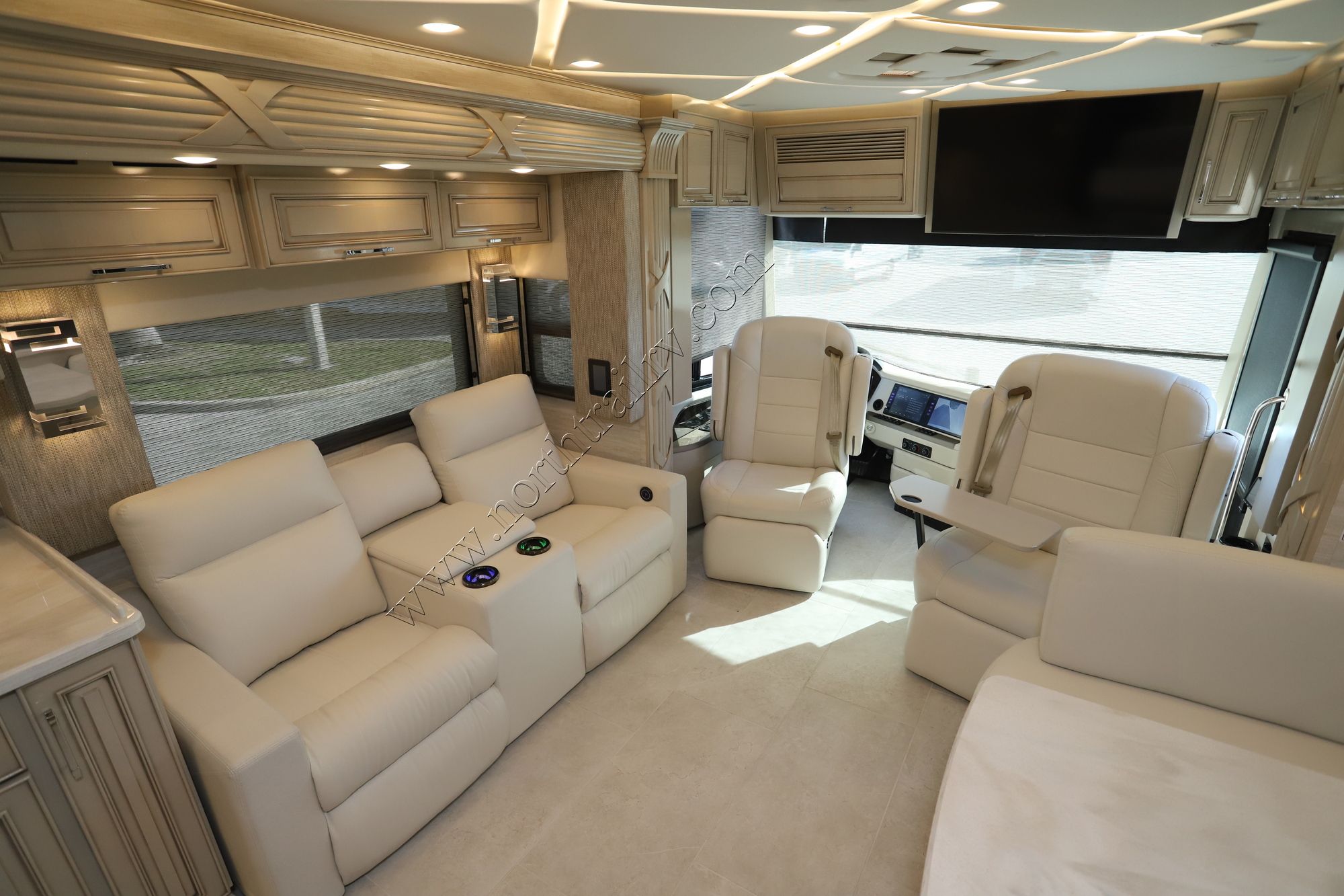 New 2024 Newmar Mountain Aire 3825 Class A  For Sale